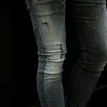 ISAMU KATAYAMA BACKLASH (イサムカタヤマ バックラッシュ) Stretch Skinny Crash Denim Pants ストレッチ スキニー クラッシュ デニムパンツ BLACK CRASH (ブラッククラッシュ) MADE IN JAPAN (日本製) 2021 【Alto e Diritto別注】【Special Model】【ご予約受付中】のイメージ