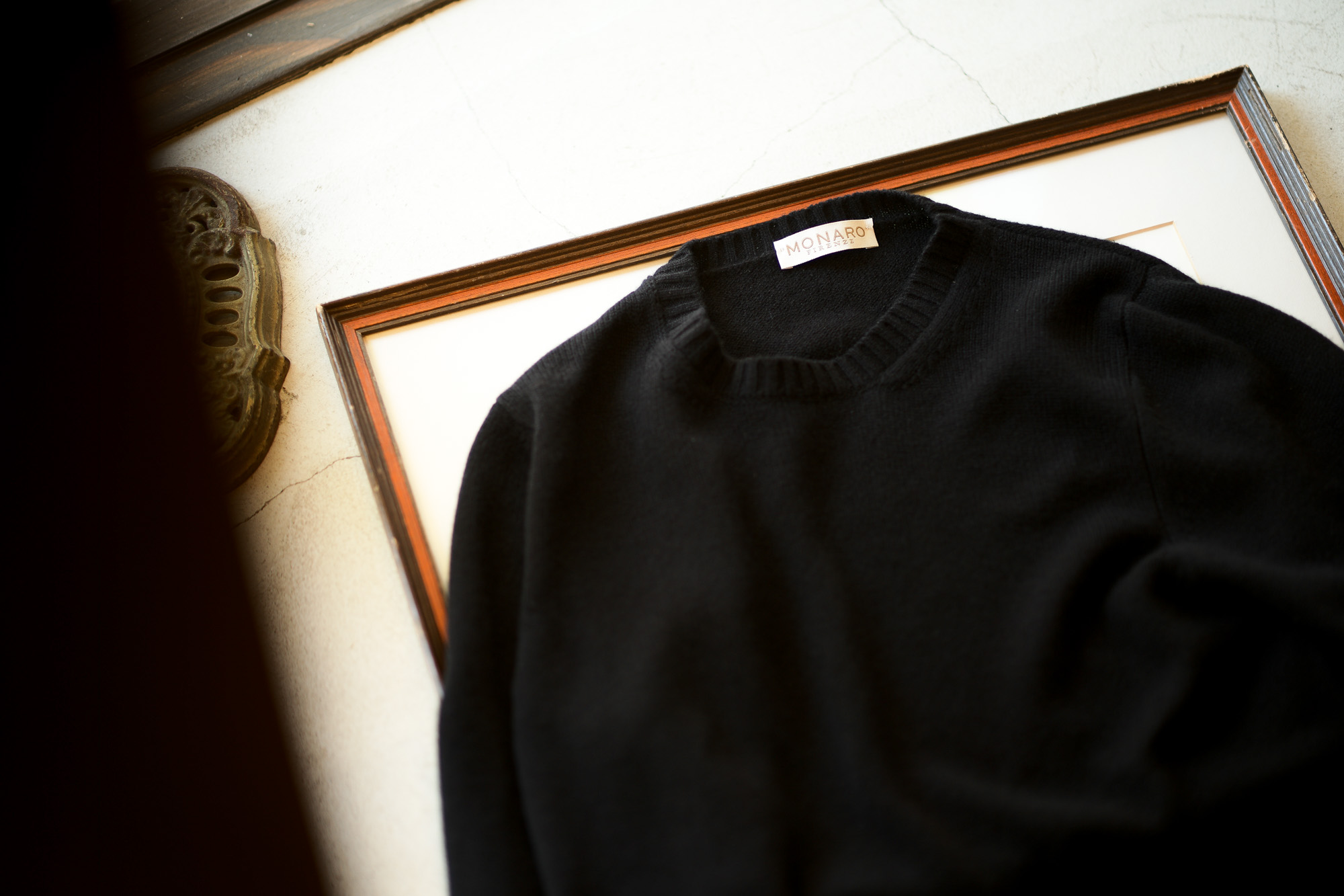 MONARO "Loropiana Baby Cashmere 100%" Crew Neck Sweater BLACK 2021AW MONARO (モナーロ) Baby Cashmere Crew Neck Sweater (ベビーカシミヤ クルーネック セーター) Loropiana (ロロピアーナ) Baby Cashmere 100% 7ゲージ ベビーカシミヤ ニット セーター BLACK (ブラック) MADE IN ITALY  愛知 名古屋 Alto e Diritto altoediritto アルトエデリット スペシャルモデル ミドルゲージ