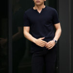 nomiamo (ノミアモ) SUPIMA 80/1 Key Neck T-shirt スーピマコットン キーネック Tシャツ NAVY (ネイビー) 2021 春夏 【Alto e Diritto別注】【Special限定モデル】のイメージ