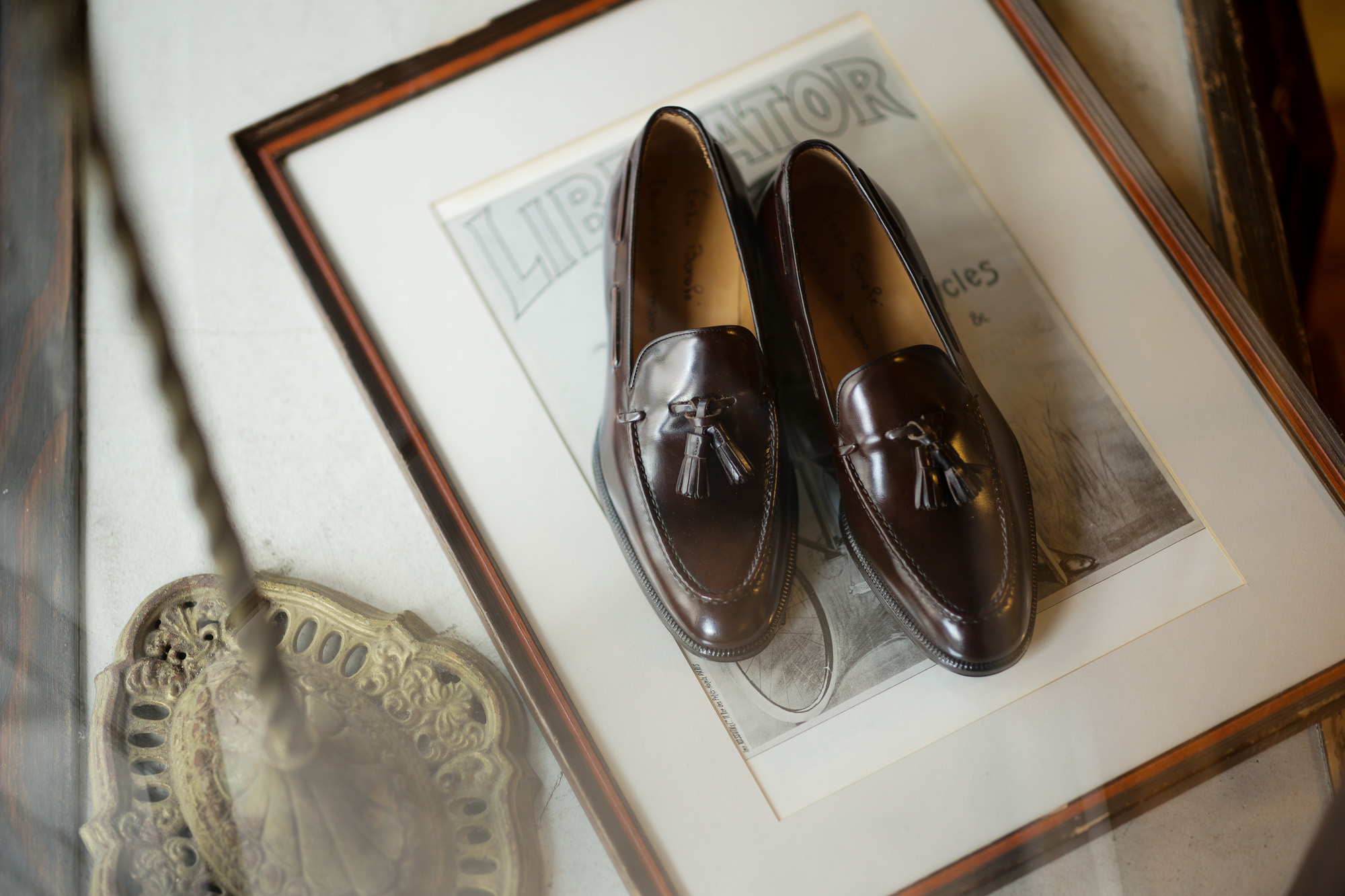 ENZO BONAFE(エンツォボナフェ) ART. EB-07 Tassel Loafer タッセルローファー MUSEUM CALF(ミュージアムカーフ) ドレスシューズ ローファー DARK BROWN(ダークブラウン) made in italy (イタリア製) 2021 秋冬 【ご予約受付中】 愛知 名古屋 altoediritto アルトエデリット EB-08 EB-44 EB-07 3722 LAMA LEATHER MUSEUM CALF DARK BROWN LIZARD ローファー ドレスシューズ スリッポン タッセルローファー