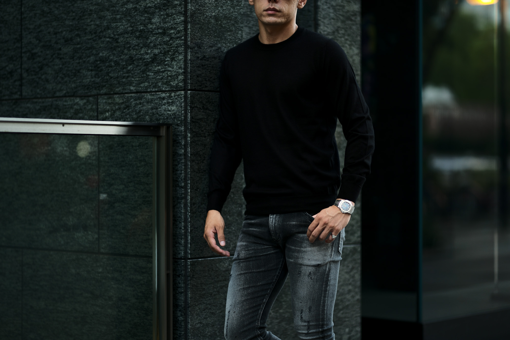 FEDELI (フェデリ) Silk Cashmere Crew Neck Sweater シルクカシミア クルーネック セーター BLACK (ブラック・9)made in italy (イタリア製) 2021 秋冬新作 【入荷しました】【フリー分発売開始】愛知 名古屋 Alto e Diritto altoediritto アルトエデリット シルカシニット