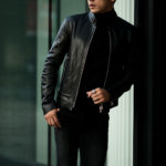 TOM FORD (トムフォード) CAFÉ BIKER JACKET (カフェ バイカー ジャケット) カーフレザー シングル ライダース ジャケット BLACK (ブラック) Made in italy (イタリア製) 2021 秋冬新作のイメージ