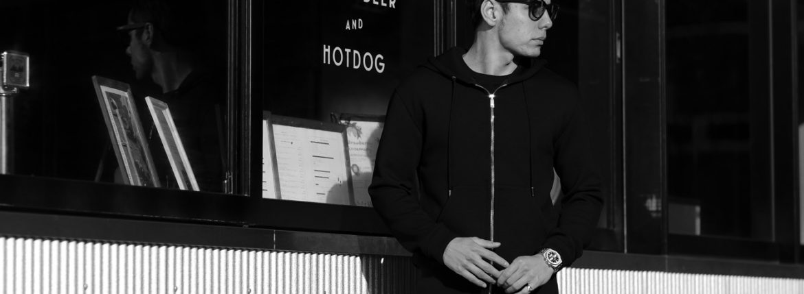 FIXER “BLACK PANTHER 925 STERLING SILVER SUNGLASSES MATTE BLACK” × FIXER “FPK-03 Technical Jersey Zip up hoodie BLACK” × FIXER “FPT-01 Technical Jersey Jogger Pants BLACK”のイメージ