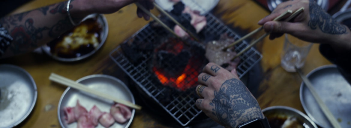 美奈登 ミナト 老舗焼肉店 神宮前/焼肉 レトロ モクモク 味噌ダレ とんちゃん 熱田 ホルモン ヤキニク とんねるず ペレ きたなシュラン 懐かし 名鉄堀田駅から徒歩20分 瑞穂区 〒467-0879 愛知県名古屋市瑞穂区平郷町2-6-2 富屋酒店 トミヤ TOMIYA 名古屋 酒屋 酒 日本酒 愛知 名古屋 Alto e Diritto altoediritto アルトエデリット 多度 多度峡 12/31 12/27,12/28 LEICA M10 2021 My favorite photo×6 2021.12.25 年末年始 休み Tout La Joie Ism トゥ・ラ・ジョア イズム 460-0024 愛知県名古屋市中区正木1丁目14−2 名古屋 レストラン最高峰「トゥ・ラ・ジョア」 須本シェフ プロデュース イノベーティブ・フュージョン トゥ・ラ・ジョア(Tout la Joie) 須本一信 スモトイッシン Ｍのサラダ 四季の移ろいとともに料理が紡ぐ一期一会の物語――よろこびと笑顔にあふれたサロン・レストラン煉瓦とグリーンのコントラストが美しいファサードの、まるで芸術家のアトリエのような空間。ここで須本シェフが皿の上に紡ぐ物語は、人生のように一期一会。和やフレンチといった要素を織り交ぜ、食材の香りや食感、温度など五感を刺激する“須本料理”を楽しむことができます。唯一定番の「Ｍのサラダ」以外は、二度と出会えない料理ばかり。そのストーリーが披露される度に、このアトリエは新鮮な感動とよろこびに溢れるのです。ミシュラン ヴァガボンド 2021年12月14日 LA VAGABONDE ラ・ヴァガボンド フレンチ フランス料理 鶴舞 ラヴァカボンド chef ryousuke iwamoto 岩本龍介 予約のとれないフレンチ 名店 美食家 放浪者 旅人 愛知県名古屋市中区千代田2丁目14-24 キャノンピア鶴舞 1F 愛知 名古屋 Alto e Diritto altoediritto アルトエデリット 超絶フレンチ ドレスコード ディナー 中華風家庭料理 ふーみん (表参道/中華料理)　〒107-0062 東京都港区南青山５丁目７−１７ 03-3498-4466　表参道・青山エリアの南青山の中華料理店、中華風家庭料理 ふーみんのオフィシャルページです　CHACOあまみや　千駄ヶ谷の有名なステーキ屋「CHACOあめみや」 炭焼きステーキ 〒151-0051 東京都渋谷区千駄ケ谷１丁目７−１２ 03-3402-6066 http://chacoamemiya.com/sp/ １９７９年（昭和５４年）に開店してから当時のままの姿の店内は重みを感じる。　（お客様からは「昭和の香りがする・・」と言われます）真っ白だった壁も年月を感じさせる趣がある。店内に入るとまず目に入るのが、大きな炭焼きの竈。営業当時からの肉の旨みを沢山吸い込んでいるかも・・・。１９７９年（昭和５４年）に開店してから当時のままの姿の店内は重みを感じる。　（お客様からは「昭和の香りがする・・」と言われます）真っ白だった壁も年月を感じさせる趣がある。店内に入るとまず目に入るのが、大きな炭焼きの竈。営業当時からの肉の旨みを沢山吸い込んでいるかも・・・。炭で焼かれたステーキのお皿は鉄板ではなく鋳物です。牛肉は融点が高いため冷めやすい鉄板ではすぐに肉が固くなってしまいます。チャコのお皿は長い時間温かいので柔らかい牛肉をゆっくりご賞味いただけます。ワイン片手に語らいながら心安らぐ美味しい時間をお過ごしください。LA BISBOCCIA　ラ・ビスボッチャ/LA BISBOCCIA (広尾/イタリアン) RISTORANTE LA BISBOCCIA 〒150-0013 東京都渋谷区恵比寿2-36-13 広尾MTRビル1F "イタリア政府公認レストラン"として選ばれた本格的イタリアン。スタッフもイタリア人が中心で、イタリアにいる気分になれそうな空間。 https://labisboccia.tokyo/ 愛知 名古屋 Vineria Cassini ヴィネリア カッシーニ 東別院 イタリアン 愛知県名古屋市中区伊勢山1-9-13 伊勢山ハイツ1F #1F Iseyamahaitsu, 1-9-13 Iseyama Naka-ku, Nagoya-shi, Aichi-ken 460-0026, Japan イタリアを旅するような気分で楽しむ郷土料理と様々なワイン "Vineria(ヴィネリア)とは、イタリア語でVino(ワイン)＋Osteria(食堂)を足した造語です。 イタリアの郷土料理とその土地で造られた様々なワインをイタリアを旅するような気分でお楽しみいただけます。 「イタリア現地の味」を目指した素材を生かすストレートかつ伝統的なイタリア料理をアラカルトもしくはコースでお楽しみください。 約200種類のイタリアワインの中から、ソムリエがベストなワインを選びます。お料理やお好みに合わせたグラスワインやワインコースもご用意しております。"2021年10月15日 煖 MEI メイ イタリアン 国際センター 名古屋市西区那古野1-23-2 四間道糸重3 mei-nagoya.com shikemichi サンタキアラ Santa Chiara コース 18時一斉スタート きのこ キノコ 森内敬子　モーゼ十戒　ナナツモリピノノワール 2016 pinot noir ドメーヌタカヒコ 曽我貴彦 北海道余市郡余市町登町1395 ワイン名古屋市東区徳川町　天然キノコ MEI 那古野 ネコ 猫　にゃんこ 愛知 名古屋 Alto e Diritto altoediritto アルトエデリット カウンター7席 えごま　味噌カツ ミソカツ みそかつ とんかつ 東別院 〒460-0021 愛知県名古屋市中区平和2丁目16-15 052-323-0963 鶴舞線のガード下にあるトンカツの美味しいお店 みそかつ えごま　和食 美奈登 ミナト 老舗焼肉店 神宮前/焼肉 レトロ モクモク 味噌ダレ とんちゃん 熱田 ホルモン ヤキニク とんねるず ペレ きたなシュラン 懐かし 名鉄堀田駅から徒歩20分 瑞穂区 〒467-0879 愛知県名古屋市瑞穂区平郷町2-6-2 LA VAGABONDE ラ・ヴァガボンド フレンチ フランス料理 鶴舞 ラヴァカボンド chef ryousuke iwamoto 岩本龍介 予約のとれないフレンチ 名店 美食家 放浪者 旅人 愛知県名古屋市中区千代田2丁目14-24 キャノンピア鶴舞 1F 愛知 名古屋 Alto e Diritto altoediritto アルトエデリット 超絶フレンチ ドレスコード ディナー STEAK HOUSE Beef Okuma ステーキハウス ビーフオークマ 名古屋店 霜降り黒毛和牛 サーロイン フィレ シャトーブリアン 仙台牛 宮城牛 近江牛 150g 200g ハンバーグ 松坂屋 名古屋店 愛知　名古屋 Alto e Diritto altoediritto GW休暇 Alto e Diritto アルトエデリット altoediritto 愛知 名古屋 ゴールデンウィーク 休暇 炭火焼肉 煖 だん ダン 愛知 名古屋 焼き肉 名駅店 瑞穂本店 Alto e Diritto altoediritto アルトエデリット 夢 希望 Dream FREEMASONRY フリーメーソン AUDEMARS PIGUET オーデマピゲ SEX PISTOLS セックスピストルズ JOY DIVISION ジョイディヴィジョン DAVID BOWIE デヴィットボーウィ THE VELVET UNDERGROUND ザベルベットアンダーグラウンド THE ROLLING STONES ザローリングストーンズ QUEEN クイーン LED ZEPPELIN レッドツェッペリン Alto e Diritto アルトエデリット 愛知 名古屋 Italy MOORER ムーレー / BELVEST ベルベスト / ISAIA イザイア / LUCA GRASSIA ルカグラシア / Alfredo Rifugio アルフレードリフージオ / LARDINI ラルディーニ / De Petrillo デ・ペトリロ / TAGLIATORE タリアトーレ / Sealup シーラップ / EMMETI エンメティ / CINQUANTA チンクアンタ / SILENCE サイレンス / MOLEC モレック / Finamore フィナモレ / ORIAN オリアン / AVINO Laboratorio Napoletano アヴィーノ / INCOTEX インコテックス / INCOTEX SLACKS インコテックススラックス / PT TORINO ピーティートリノ / BERWICH ベルウィッチ / VIGANO ヴィガーノ / RICHARD J.BROWN リチャードJブラウン / FEDELI フェデーリ / MANRICO CASHMERE マンリコカシミヤ / ZANONE ザノーネ / Cruciani クルチアーニ / GRAN SASSO グランサッソ / Settefili Cashmere セッテフィーリカシミア / Girelli Bruni ジレリブルーニ / ENZO BONAFE エンツォボナフェ / FERRANTE フェランテ / GHOUD ゴード / ACATE アカーテ / Cisei シセイ / STEFANO RICCI ステファノリッチ / ALPO アル France Georges de Patricia ジョルジュドパトリシア / SAINT LAURENTサンローラン / CELINE セリーヌ / AUBERCY オーベルシー / lucien pellat-finet ルシアンペラフィネ / NATIONAL STANDARD ナショナルスタンダー U.S.A. South Paradiso Leather サウスパラディソ / JACQUESMARIEMAGE ジャックマリーマージュ / MARC MARMEL マークマーメル / WHITE'S BOOTS ホワイツブーツ / JUTTA NEUMANN ユッタニューマン England GRENFELL グレンフェル / J&M DAVIDSON ジェイアンドエムディヴィッドソン / JAMES GROSE ジェームスグロース / JOHN SMEDLEY ジョンスメドレー / Johnstons ジョンストンズ Other FIXER フィクサー / cuervo bopoha クエルボ ヴァローナ / BACKLASH The Line バックラッシュ ザライン / RIVORA リヴォラ / C.QP / Order Suit オーダースーツ 愛知 名古屋 Alto e Diritto altoediritto アルトエデリット