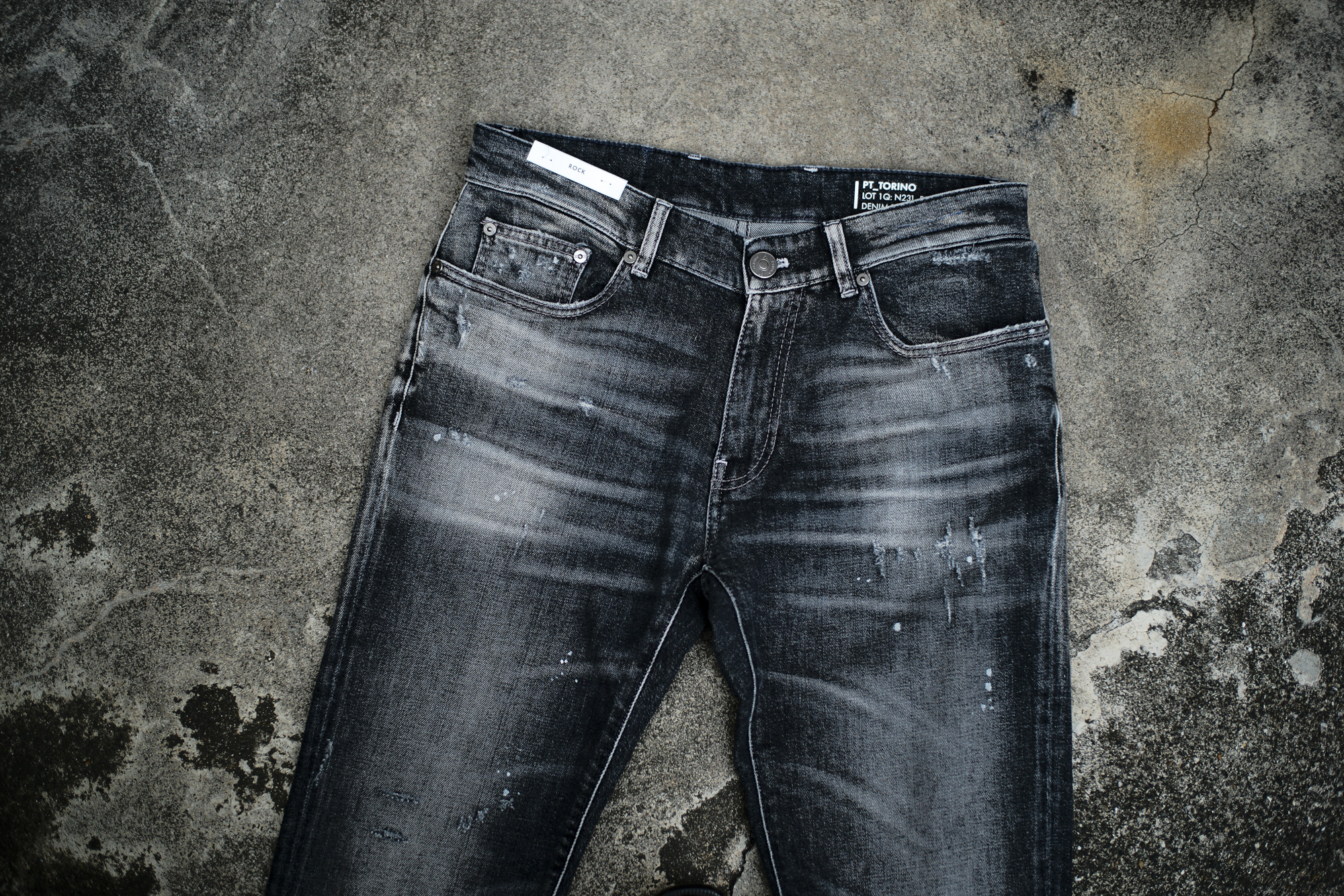 PT TORINO DENIM "ROCK" BLACK CRUSH・MK39 2022秋冬 【ご予約開始】ピーティートリノデニム ロック ストレッチデニムパンツ ダメージデニム クラッシュデニム 愛知 名古屋 Alto e Diritto altoediritto アルトエデリット