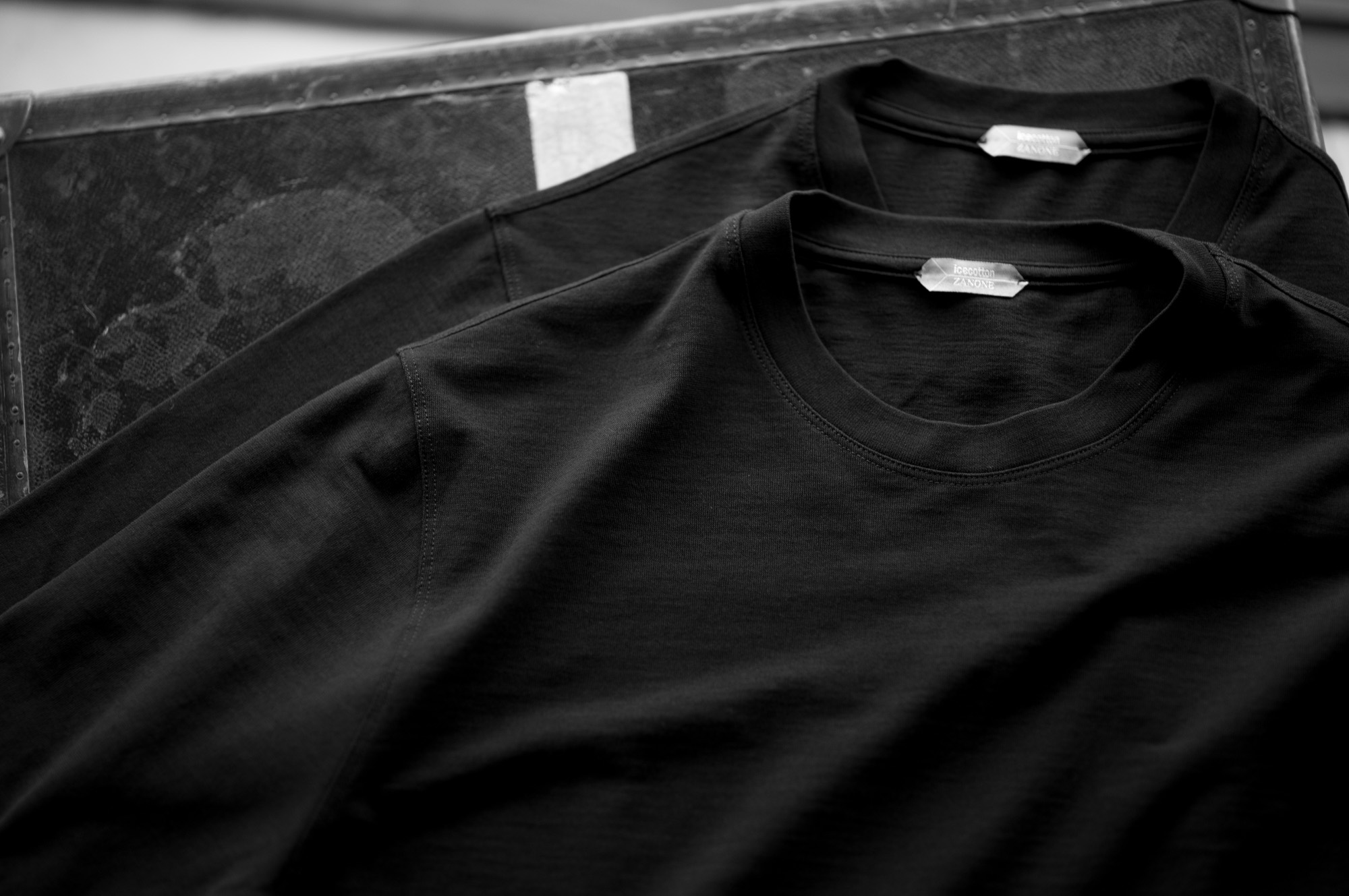 ZANONE(ザノーネ) Long Sleeve Crew Neck T-shirt "ice cotton/アイスコットン" Z0015(ブラック) 2022春夏 アイスコットン ロングスリーブTシャツ ブラック 2022春夏 愛知 名古屋 Alto e Diritto altoediritto アルトエデリット