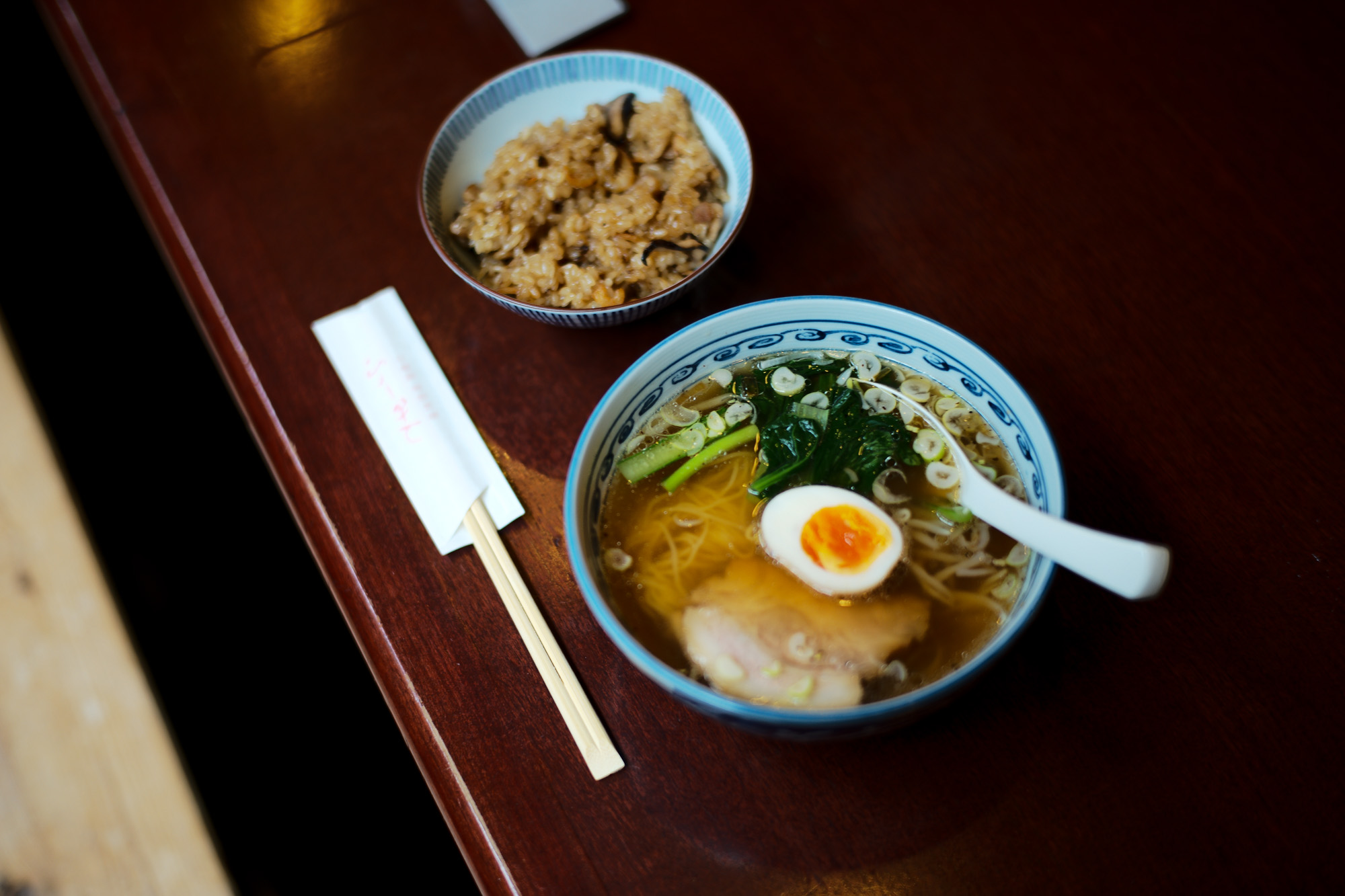 中華風家庭料理 ふーみん (表参道/中華料理)　〒107-0062 東京都港区南青山５丁目７−１７ 03-3498-4466　表参道・青山エリアの南青山の中華料理店、中華風家庭料理 ふーみんのオフィシャルページです　CHACOあまみや　千駄ヶ谷の有名なステーキ屋「CHACOあめみや」 炭焼きステーキ 〒151-0051 東京都渋谷区千駄ケ谷１丁目７−１２ 03-3402-6066 http://chacoamemiya.com/sp/ １９７９年（昭和５４年）に開店してから当時のままの姿の店内は重みを感じる。　（お客様からは「昭和の香りがする・・」と言われます）真っ白だった壁も年月を感じさせる趣がある。店内に入るとまず目に入るのが、大きな炭焼きの竈。営業当時からの肉の旨みを沢山吸い込んでいるかも・・・。１９７９年（昭和５４年）に開店してから当時のままの姿の店内は重みを感じる。　（お客様からは「昭和の香りがする・・」と言われます）真っ白だった壁も年月を感じさせる趣がある。店内に入るとまず目に入るのが、大きな炭焼きの竈。営業当時からの肉の旨みを沢山吸い込んでいるかも・・・。炭で焼かれたステーキのお皿は鉄板ではなく鋳物です。牛肉は融点が高いため冷めやすい鉄板ではすぐに肉が固くなってしまいます。チャコのお皿は長い時間温かいので柔らかい牛肉をゆっくりご賞味いただけます。ワイン片手に語らいながら心安らぐ美味しい時間をお過ごしください。LA BISBOCCIA　ラ・ビスボッチャ/LA BISBOCCIA (広尾/イタリアン) RISTORANTE LA BISBOCCIA 〒150-0013 東京都渋谷区恵比寿2-36-13 広尾MTRビル1F "イタリア政府公認レストラン"として選ばれた本格的イタリアン。スタッフもイタリア人が中心で、イタリアにいる気分になれそうな空間。 https://labisboccia.tokyo/ 愛知 名古屋 Vineria Cassini ヴィネリア カッシーニ 東別院 イタリアン 愛知県名古屋市中区伊勢山1-9-13 伊勢山ハイツ1F #1F Iseyamahaitsu, 1-9-13 Iseyama Naka-ku, Nagoya-shi, Aichi-ken 460-0026, Japan イタリアを旅するような気分で楽しむ郷土料理と様々なワイン "Vineria(ヴィネリア)とは、イタリア語でVino(ワイン)＋Osteria(食堂)を足した造語です。 イタリアの郷土料理とその土地で造られた様々なワインをイタリアを旅するような気分でお楽しみいただけます。 「イタリア現地の味」を目指した素材を生かすストレートかつ伝統的なイタリア料理をアラカルトもしくはコースでお楽しみください。 約200種類のイタリアワインの中から、ソムリエがベストなワインを選びます。お料理やお好みに合わせたグラスワインやワインコースもご用意しております。"2021年10月15日 煖 MEI メイ イタリアン 国際センター 名古屋市西区那古野1-23-2 四間道糸重3 mei-nagoya.com shikemichi サンタキアラ Santa Chiara コース 18時一斉スタート きのこ キノコ 森内敬子　モーゼ十戒　ナナツモリピノノワール 2016 pinot noir ドメーヌタカヒコ 曽我貴彦 北海道余市郡余市町登町1395  ワイン名古屋市東区徳川町　天然キノコ MEI 那古野 ネコ 猫　にゃんこ 愛知 名古屋 Alto e Diritto altoediritto アルトエデリット カウンター7席 えごま　味噌カツ ミソカツ みそかつ とんかつ 東別院 〒460-0021 愛知県名古屋市中区平和2丁目16-15 052-323-0963  鶴舞線のガード下にあるトンカツの美味しいお店 みそかつ えごま　和食 美奈登 ミナト 老舗焼肉店 神宮前/焼肉 レトロ モクモク 味噌ダレ とんちゃん 熱田 ホルモン ヤキニク とんねるず ペレ きたなシュラン 懐かし 名鉄堀田駅から徒歩20分 瑞穂区 〒467-0879 愛知県名古屋市瑞穂区平郷町2-6-2 LA VAGABONDE ラ・ヴァガボンド フレンチ フランス料理 鶴舞 ラヴァカボンド chef ryousuke iwamoto 岩本龍介 予約のとれないフレンチ 名店 美食家 放浪者 旅人 愛知県名古屋市中区千代田2丁目14-24 キャノンピア鶴舞 1F 愛知 名古屋 Alto e Diritto altoediritto アルトエデリット 超絶フレンチ ドレスコード ディナー STEAK HOUSE Beef Okuma ステーキハウス ビーフオークマ 名古屋店 霜降り黒毛和牛 サーロイン フィレ シャトーブリアン 仙台牛 宮城牛 近江牛 150g 200g ハンバーグ 松坂屋 名古屋店 愛知　名古屋 Alto e Diritto altoediritto  GW休暇 Alto e Diritto アルトエデリット altoediritto 愛知 名古屋 ゴールデンウィーク 休暇 炭火焼肉 煖  だん ダン 愛知 名古屋 焼き肉  名駅店 瑞穂本店 Alto e Diritto altoediritto アルトエデリット 夢 希望 Dream FREEMASONRY フリーメーソン AUDEMARS PIGUET オーデマピゲ SEX PISTOLS セックスピストルズ JOY DIVISION ジョイディヴィジョン DAVID BOWIE デヴィットボーウィ THE VELVET UNDERGROUND ザベルベットアンダーグラウンド THE ROLLING STONES ザローリングストーンズ QUEEN クイーン LED ZEPPELIN レッドツェッペリン Alto e Diritto アルトエデリット 愛知 名古屋 Italy MOORER ムーレー / BELVEST ベルベスト / ISAIA イザイア / LUCA GRASSIA ルカグラシア / Alfredo Rifugio アルフレードリフージオ / LARDINI ラルディーニ / De Petrillo デ・ペトリロ / TAGLIATORE タリアトーレ / Sealup シーラップ / EMMETI エンメティ / CINQUANTA チンクアンタ / SILENCE サイレンス / MOLEC モレック / Finamore フィナモレ / ORIAN オリアン / AVINO Laboratorio Napoletano アヴィーノ / INCOTEX インコテックス / INCOTEX SLACKS インコテックススラックス / PT TORINO ピーティートリノ / BERWICH ベルウィッチ / VIGANO ヴィガーノ / RICHARD J.BROWN リチャードJブラウン / FEDELI フェデーリ / MANRICO CASHMERE マンリコカシミヤ / ZANONE ザノーネ / Cruciani クルチアーニ / GRAN SASSO グランサッソ / Settefili Cashmere セッテフィーリカシミア / Girelli Bruni ジレリブルーニ / ENZO BONAFE エンツォボナフェ / FERRANTE フェランテ / GHOUD ゴード / ACATE アカーテ / Cisei シセイ / STEFANO RICCI ステファノリッチ / ALPO アル France Georges de Patricia ジョルジュドパトリシア / SAINT LAURENTサンローラン / CELINE セリーヌ / AUBERCY オーベルシー / lucien pellat-finet ルシアンペラフィネ / NATIONAL STANDARD ナショナルスタンダー U.S.A. South Paradiso Leather サウスパラディソ / JACQUESMARIEMAGE ジャックマリーマージュ / MARC MARMEL マークマーメル / WHITE'S BOOTS ホワイツブーツ / JUTTA NEUMANN ユッタニューマン England GRENFELL グレンフェル / J&M DAVIDSON ジェイアンドエムディヴィッドソン / JAMES GROSE ジェームスグロース / JOHN SMEDLEY ジョンスメドレー / Johnstons ジョンストンズ Other FIXER フィクサー / cuervo bopoha クエルボ ヴァローナ / BACKLASH The Line バックラッシュ ザライン / RIVORA リヴォラ / C.QP / Order Suit オーダースーツ 愛知 名古屋 Alto e Diritto altoediritto アルトエデリット