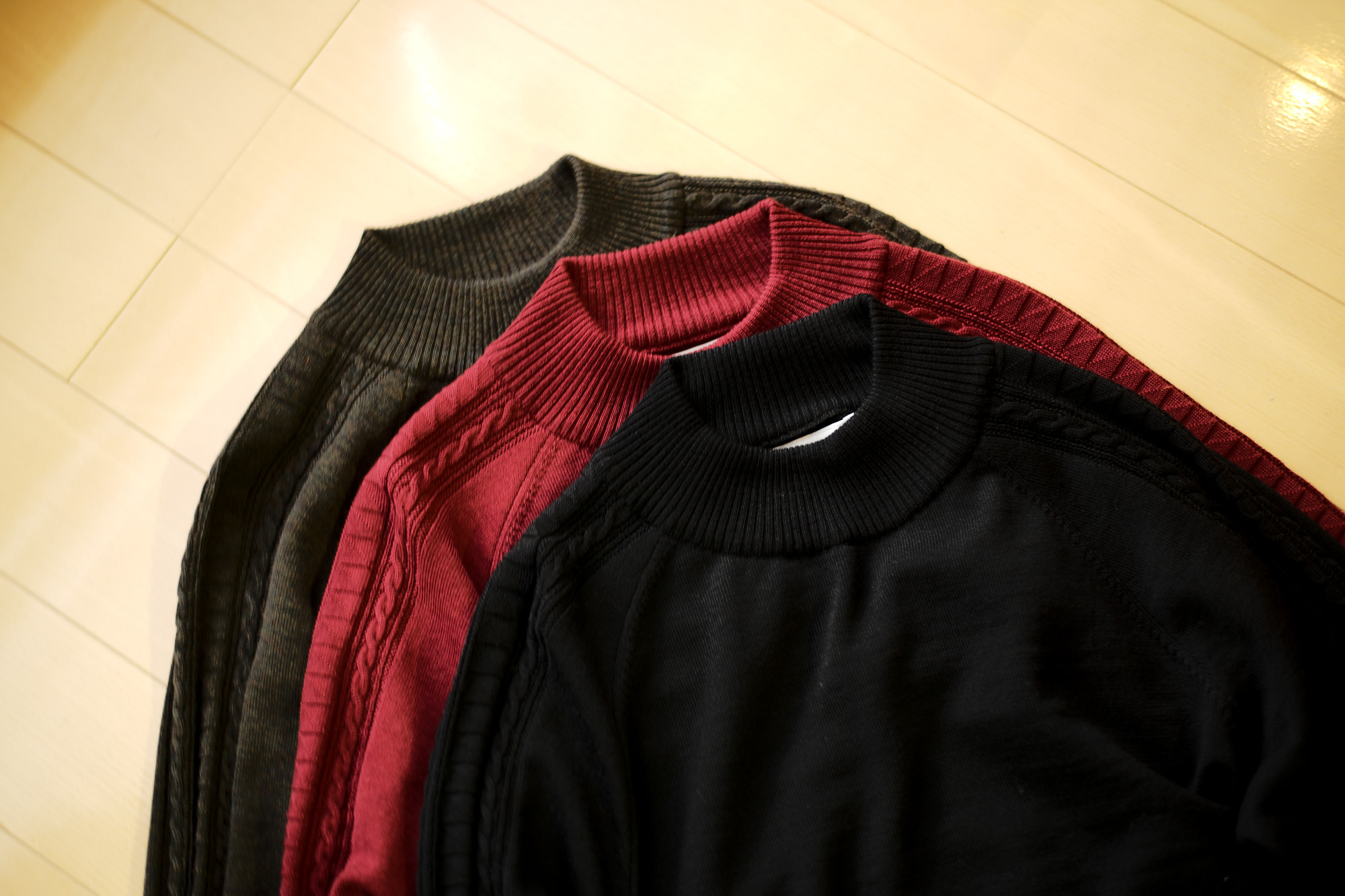 RIVORA (リヴォラ) SIDE CABLE Mock Neck Pull-Over SUPER120s Wool モックネック セーター BORDEAUX (ボルドー・150),KHAKI GREY(カーキグレー・020),BLACK(ブラック・010) MADE IN JAPAN (日本製) 2022秋冬 【ご予約開始】愛知 名古屋 Alto e Diritto altoediritto アルトエデリット 