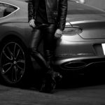 SAINT LAURENT (サンローラン) SKINNY-FIT STRETCH GRAIN LEATHER PANTS (スキニーフィット ストレッチ グレイン レザー パンツ) スキニー ストレッチ ラムレザー パンツ BLACK (ブラック) Made in italy (イタリア製) 2022春夏新作 【入荷しました】【フリー分発売開始】のイメージ