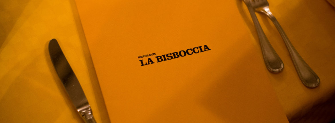 LA BISBOCCIA　ラ・ビスボッチャ/LA BISBOCCIA (広尾/イタリアン) RISTORANTE LA BISBOCCIA 〒150-0013 東京都渋谷区恵比寿2-36-13 広尾MTRビル1F "イタリア政府公認レストラン"として選ばれた本格的イタリアン。スタッフもイタリア人が中心で、イタリアにいる気分になれそうな空間。 https://labisboccia.tokyo/ THE RITZ-CARLTON TOKYO // 2022.4.27-4.28 ザ・ロビーラウンジ ラウンジ ホテルの45階、お客様をお迎えするメインロビーに位置する「ザ・ロビーラウンジ」は、お待ち合わせや語らいの時間を特別なものにします。45階の開放的な空間で楽しむ伝統的なアフタヌーンティー ザ・リッツ・カールトン東京の45階、お客様をお迎えするメインロビーに位置する「ザ・ロビーラウンジ」は、お待ち合わせや語らいの時間を特別なものにします。 心地よいピアノの生演奏が流れるラグジュアリーな空間で、モダンなアフタヌーンティーセットや厳選された世界各地の茶葉によるティーセレクションと共に、優雅なひと時をお楽しみ下さい。東京の中心に位置する六本木というロケーションに相応しい、西洋と東洋のモダンな融合を表現したインテリアには、オリエンタルな紫、赤、モノトーンを基調とした配色や、和をモチーフとしたファブリックなどを用い、全体として和洋の調和を感じさせる空間となっており、時間の移ろいに合わせた生演奏が彩りを添えます。ISAIA Napoli TOKYO MIDTOWN イザイア ナポリ 東京ミッドタウン スーツ、ジャケット、シャツ、パンツ、シューズ、ネクタイ、チーフ、カバン 愛知 名古屋 Alto e Diritto altoediritto アルトエデリット 20224月19日 ミシュラン ヴァガボンド 2021年12月14日 LA VAGABONDE ラ・ヴァガボンド フレンチ フランス料理 鶴舞 ラヴァカボンド chef ryousuke iwamoto 岩本龍介 予約のとれないフレンチ 名店 美食家 放浪者 旅人 愛知県名古屋市中区千代田2丁目14-24 キャノンピア鶴舞 1F 愛知 名古屋 Alto e Diritto altoediritto アルトエデリット 超絶フレンチ ドレスコード ディナー 中華風家庭料理 ふーみん (表参道/中華料理)　〒107-0062 東京都港区南青山５丁目７−１７ 03-3498-4466　表参道・青山エリアの南青山の中華料理店、中華風家庭料理 ふーみんのオフィシャルページです　CHACOあまみや　千駄ヶ谷の有名なステーキ屋「CHACOあめみや」 炭焼きステーキ 〒151-0051 東京都渋谷区千駄ケ谷１丁目７−１２ 03-3402-6066 http://chacoamemiya.com/sp/ １９７９年（昭和５４年）に開店してから当時のままの姿の店内は重みを感じる。　（お客様からは「昭和の香りがする・・」と言われます）真っ白だった壁も年月を感じさせる趣がある。店内に入るとまず目に入るのが、大きな炭焼きの竈。営業当時からの肉の旨みを沢山吸い込んでいるかも・・・。１９７９年（昭和５４年）に開店してから当時のままの姿の店内は重みを感じる。　（お客様からは「昭和の香りがする・・」と言われます）真っ白だった壁も年月を感じさせる趣がある。店内に入るとまず目に入るのが、大きな炭焼きの竈。営業当時からの肉の旨みを沢山吸い込んでいるかも・・・。炭で焼かれたステーキのお皿は鉄板ではなく鋳物です。牛肉は融点が高いため冷めやすい鉄板ではすぐに肉が固くなってしまいます。チャコのお皿は長い時間温かいので柔らかい牛肉をゆっくりご賞味いただけます。ワイン片手に語らいながら心安らぐ美味しい時間をお過ごしください。LA BISBOCCIA　ラ・ビスボッチャ/LA BISBOCCIA (広尾/イタリアン) RISTORANTE LA BISBOCCIA 〒150-0013 東京都渋谷区恵比寿2-36-13 広尾MTRビル1F "イタリア政府公認レストラン"として選ばれた本格的イタリアン。スタッフもイタリア人が中心で、イタリアにいる気分になれそうな空間。 https://labisboccia.tokyo/ 愛知 名古屋 Vineria Cassini ヴィネリア カッシーニ 東別院 イタリアン 愛知県名古屋市中区伊勢山1-9-13 伊勢山ハイツ1F #1F Iseyamahaitsu, 1-9-13 Iseyama Naka-ku, Nagoya-shi, Aichi-ken 460-0026, Japan イタリアを旅するような気分で楽しむ郷土料理と様々なワイン "Vineria(ヴィネリア)とは、イタリア語でVino(ワイン)＋Osteria(食堂)を足した造語です。 イタリアの郷土料理とその土地で造られた様々なワインをイタリアを旅するような気分でお楽しみいただけます。 「イタリア現地の味」を目指した素材を生かすストレートかつ伝統的なイタリア料理をアラカルトもしくはコースでお楽しみください。 約200種類のイタリアワインの中から、ソムリエがベストなワインを選びます。お料理やお好みに合わせたグラスワインやワインコースもご用意しております。"2021年10月15日 煖 MEI メイ イタリアン 国際センター 名古屋市西区那古野1-23-2 四間道糸重3 mei-nagoya.com shikemichi サンタキアラ Santa Chiara コース 18時一斉スタート きのこ キノコ 森内敬子　モーゼ十戒　ナナツモリピノノワール 2016 pinot noir ドメーヌタカヒコ 曽我貴彦 北海道余市郡余市町登町1395 ワイン名古屋市東区徳川町　天然キノコ MEI 那古野 ネコ 猫　にゃんこ 愛知 名古屋 Alto e Diritto altoediritto アルトエデリット カウンター7席 えごま　味噌カツ ミソカツ みそかつ とんかつ 東別院 〒460-0021 愛知県名古屋市中区平和2丁目16-15 052-323-0963 鶴舞線のガード下にあるトンカツの美味しいお店 みそかつ えごま　和食 美奈登 ミナト 老舗焼肉店 神宮前/焼肉 レトロ モクモク 味噌ダレ とんちゃん 熱田 ホルモン ヤキニク とんねるず ペレ きたなシュラン 懐かし 名鉄堀田駅から徒歩20分 瑞穂区 〒467-0879 愛知県名古屋市瑞穂区平郷町2-6-2 LA VAGABONDE ラ・ヴァガボンド フレンチ フランス料理 鶴舞 ラヴァカボンド chef ryousuke iwamoto 岩本龍介 予約のとれないフレンチ 名店 美食家 放浪者 旅人 愛知県名古屋市中区千代田2丁目14-24 キャノンピア鶴舞 1F 愛知 名古屋 Alto e Diritto altoediritto アルトエデリット 超絶フレンチ ドレスコード ディナー STEAK HOUSE Beef Okuma ステーキハウス ビーフオークマ 名古屋店 霜降り黒毛和牛 サーロイン フィレ シャトーブリアン 仙台牛 宮城牛 近江牛 150g 200g ハンバーグ 松坂屋 名古屋店 愛知　名古屋 Alto e Diritto altoediritto GW休暇 Alto e Diritto アルトエデリット altoediritto 愛知 名古屋 ゴールデンウィーク 休暇 炭火焼肉 煖 だん ダン 愛知 名古屋 焼き肉 名駅店 瑞穂本店 Alto e Diritto altoediritto アルトエデリット 夢 希望 Dream FREEMASONRY フリーメーソン AUDEMARS PIGUET オーデマピゲ SEX PISTOLS セックスピストルズ JOY DIVISION ジョイディヴィジョン DAVID BOWIE デヴィットボーウィ THE VELVET UNDERGROUND ザベルベットアンダーグラウンド THE ROLLING STONES ザローリングストーンズ QUEEN クイーン LED ZEPPELIN レッドツェッペリン Alto e Diritto アルトエデリット 愛知 名古屋 Italy MOORER ムーレー / BELVEST ベルベスト / ISAIA イザイア / LUCA GRASSIA ルカグラシア / Alfredo Rifugio アルフレードリフージオ / LARDINI ラルディーニ / De Petrillo デ・ペトリロ / TAGLIATORE タリアトーレ / Sealup シーラップ / EMMETI エンメティ / CINQUANTA チンクアンタ / SILENCE サイレンス / MOLEC モレック / Finamore フィナモレ / ORIAN オリアン / AVINO Laboratorio Napoletano アヴィーノ / INCOTEX インコテックス / INCOTEX SLACKS インコテックススラックス / PT TORINO ピーティートリノ / BERWICH ベルウィッチ / VIGANO ヴィガーノ / RICHARD J.BROWN リチャードJブラウン / FEDELI フェデーリ / MANRICO CASHMERE マンリコカシミヤ / ZANONE ザノーネ / Cruciani クルチアーニ / GRAN SASSO グランサッソ / Settefili Cashmere セッテフィーリカシミア / Girelli Bruni ジレリブルーニ / ENZO BONAFE エンツォボナフェ / FERRANTE フェランテ / GHOUD ゴード / ACATE アカーテ / Cisei シセイ / STEFANO RICCI ステファノリッチ / ALPO アル France Georges de Patricia ジョルジュドパトリシア / SAINT LAURENTサンローラン / CELINE セリーヌ / AUBERCY オーベルシー / lucien pellat-finet ルシアンペラフィネ / NATIONAL STANDARD ナショナルスタンダー U.S.A. South Paradiso Leather サウスパラディソ / JACQUESMARIEMAGE ジャックマリーマージュ / MARC MARMEL マークマーメル / WHITE'S BOOTS ホワイツブーツ / JUTTA NEUMANN ユッタニューマン England GRENFELL グレンフェル / J&M DAVIDSON ジェイアンドエムディヴィッドソン / JAMES GROSE ジェームスグロース / JOHN SMEDLEY ジョンスメドレー / Johnstons ジョンストンズ Other FIXER フィクサー / cuervo bopoha クエルボ ヴァローナ / BACKLASH The Line バックラッシュ ザライン / RIVORA リヴォラ / C.QP / Order Suit オーダースーツ 愛知 名古屋 Alto e Diritto altoediritto アルトエデリット