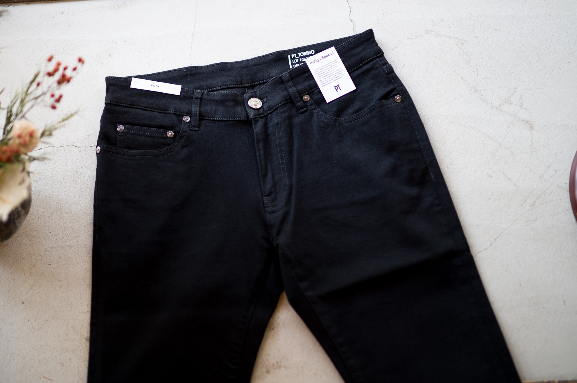 PT TORINO DENIM (ピーティートリノデニム) ROCK (ロック) SKINNY FIT (スキニーフィット) BLACK TRAVEL DENIM 11 Oz ストレッチ デニムパンツ BLACK (ブラック・DK76) 2022 秋冬 【ご予約受付中】愛知 名古屋 Alto e Diritto altoediritto アルトエデリット