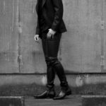 SAINT LAURENT (サンローラン) SKINNY-FIT STRETCH GRAIN LEATHER PANTS (スキニーフィット ストレッチ グレイン レザー パンツ) スキニー ストレッチ ラムレザー パンツ BLACK (ブラック) Made in italy (イタリア製) 2022のイメージ