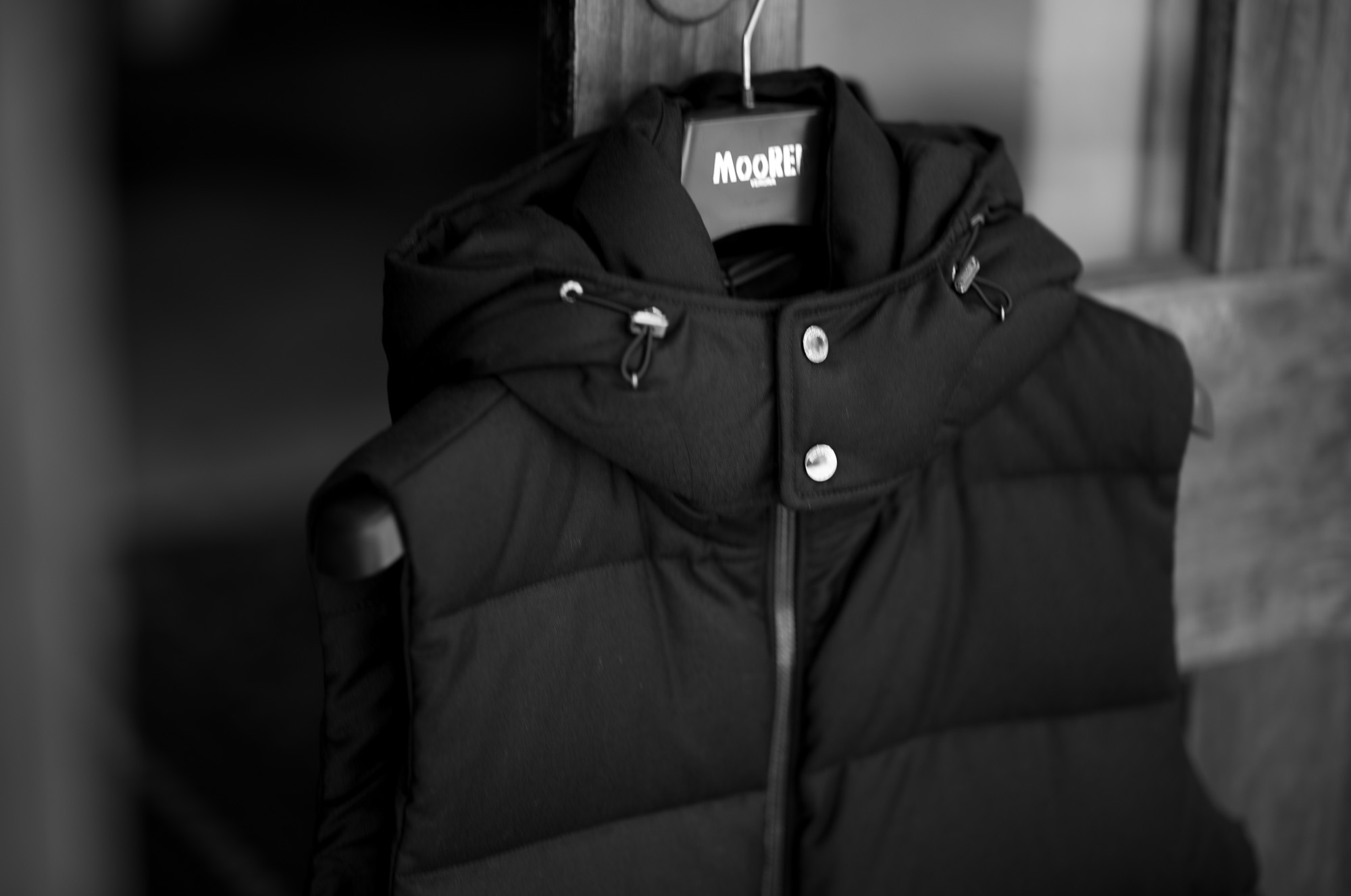 MOORER (ムーレー) FIRE-L (フェイヤー) Nylon Down Vest ナイロン ダウンベスト NERO (ブラック) Made in italy (イタリア製) 2022 秋冬 altoediritto　アルトエデリット ベスト ナイロンダウン 防寒