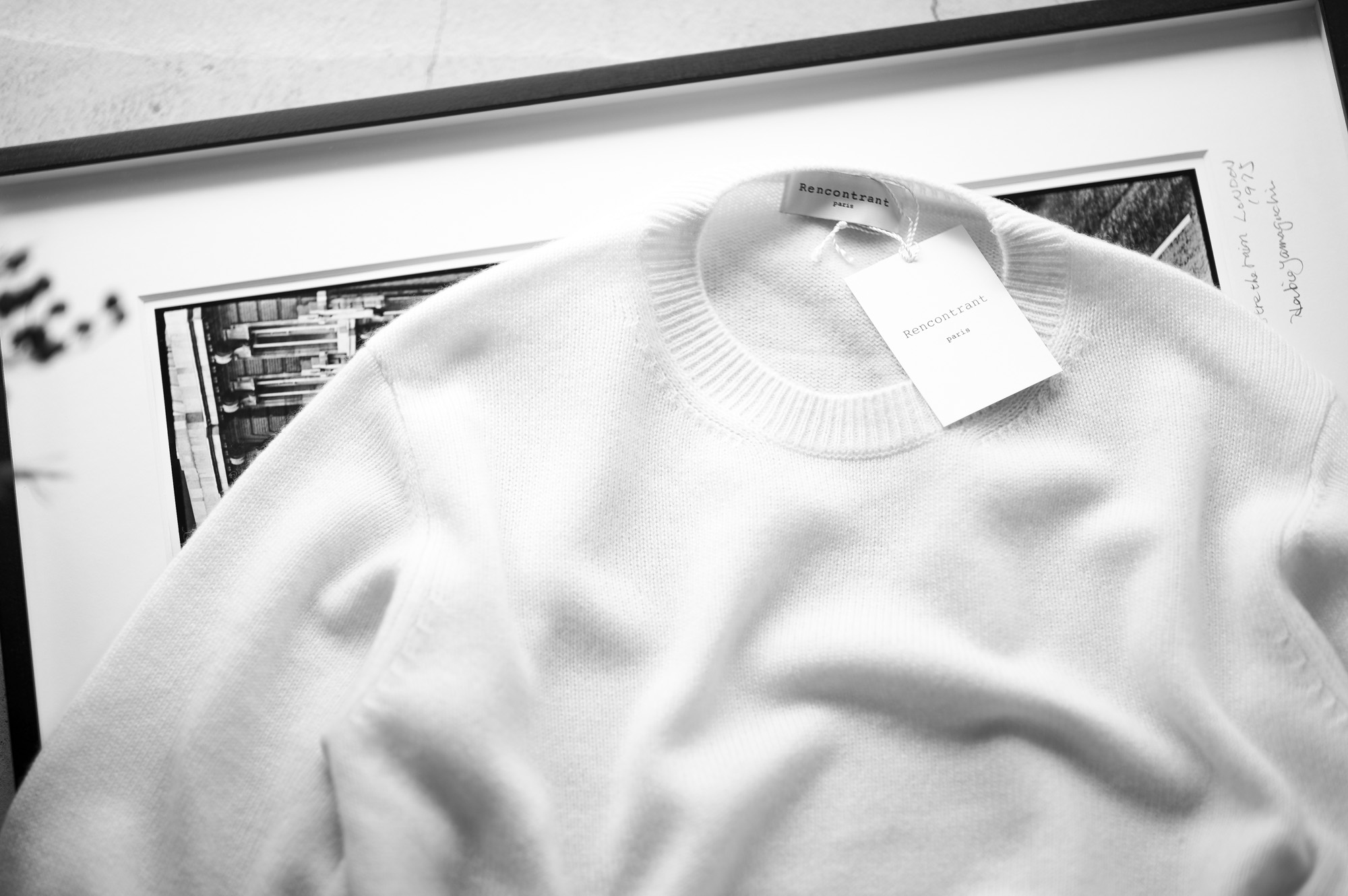 RENCONTRANT (レンコントラント) Cashmere Sweater ミドルゲージ カシミヤクルーネックセーター GARDENIA (ホワイト) 愛知 名古屋 Alto e Diritto altoediritto アルトエデリット カシミア