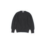 RENCONTRANT (レンコントラント) Cashmere Crew Neck Sweater (クルーネック セーター) Cashmere 100% ミドルゲージ カシミヤ ニット セーター CROW (チャコール) MADE IN JAPAN (日本製) 2022 秋冬新作のイメージ