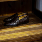 ENZO BONAFE “ART. EB-08” Coin Loafer Mat Crocodile Leather COCCO DARK BROWNのイメージ