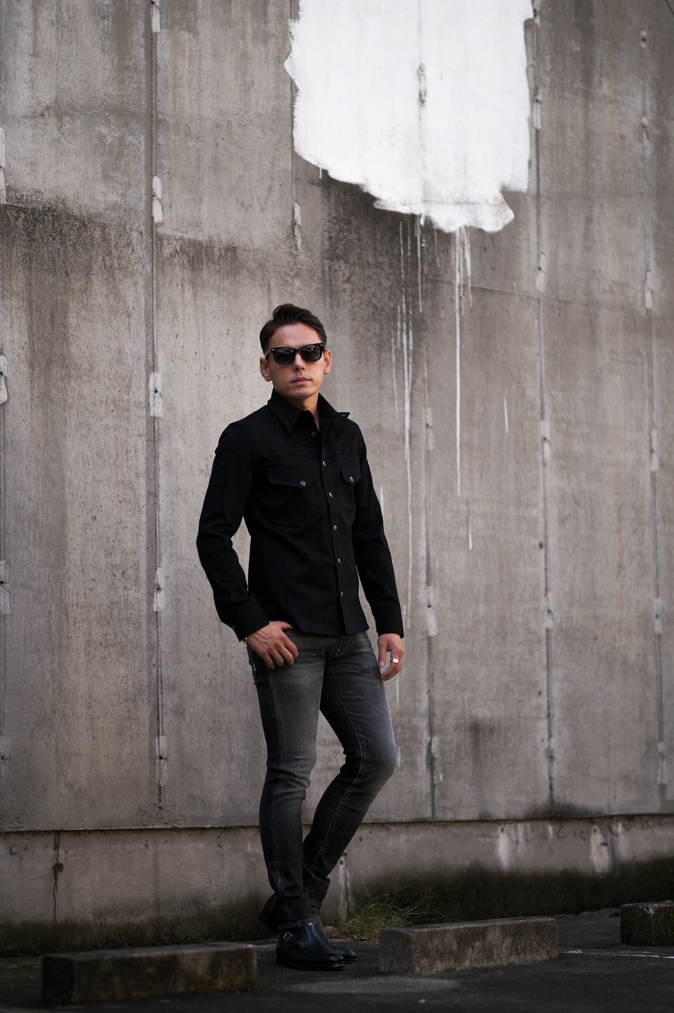 ISAMU KATAYAMA BACKLASH (イサムカタヤマ バックラッシュ) 9oz Stretch Denim Shirts ストレッチ デニムシャツ BLACK (ブラック) MADE IN JAPAN (日本製) 2022 秋冬新作 【発売開始】愛知 名古屋 Alto e Diritto altoediritto アルトエデリット 片山勇 レザー