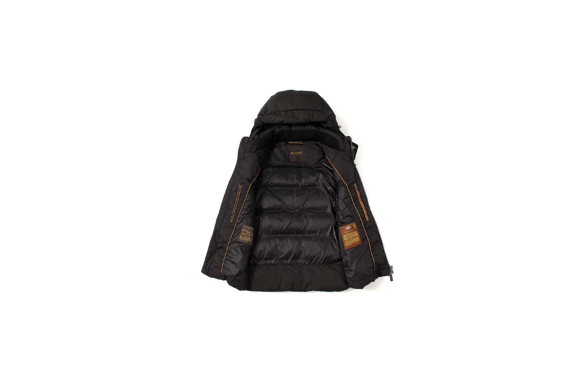 MOORER (ムーレー) FIRE-WK (フェイヤー) Nylon Down Vest ナイロン ダウンベスト AVORIO(ホワイト) Made in italy (イタリア製) 2022 秋冬MOORER (ムーレー) FIRE-WK (フェイヤー) Nylon Down Vest ナイロン ダウンベスト NERO (ブラｌック) Made in italy (イタリア製) 2022 秋冬altoediritto　アルトエデリット ベスト ナイロンダウン 防寒