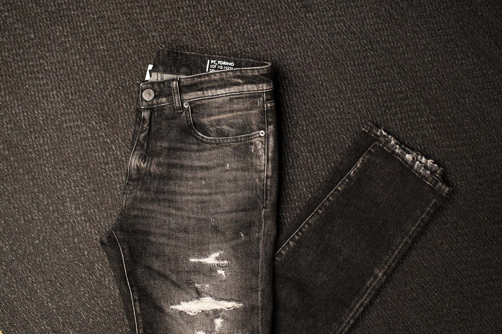 PT TORINO DENIM "ROCK" BLACK CRUSH・MK82 2023秋冬 【ご予約開始】 ピーティートリノデニム ロック ブラッククラッシュ デニムパンツ ブラックデニム クラッシュデニム 愛知 名古屋 Alto e Diritto altoediritto アルトエデリット