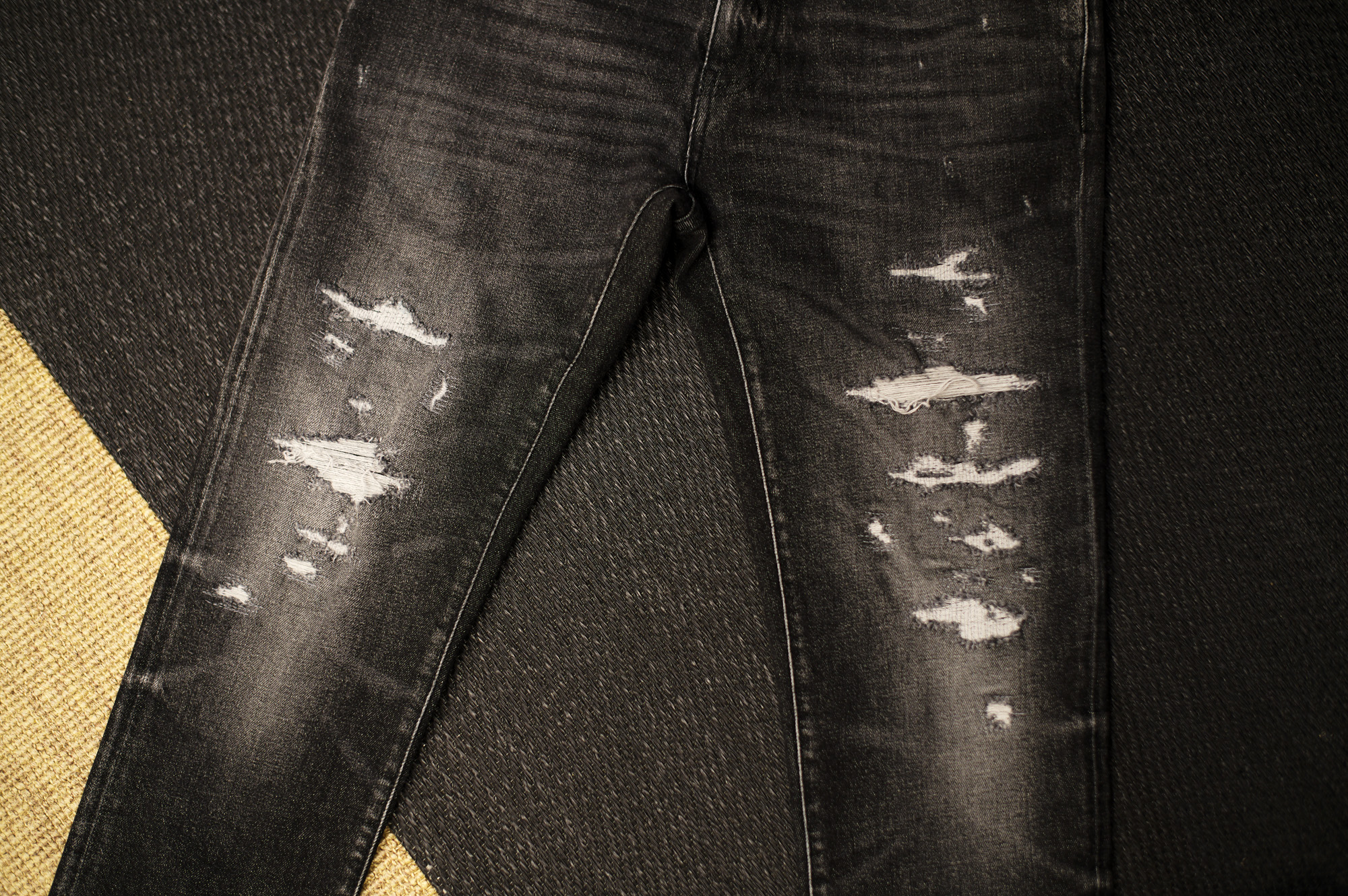 PT TORINO DENIM "ROCK" BLACK CRUSH・MK82 2023秋冬 【ご予約開始】 ピーティートリノデニム ロック ブラッククラッシュ デニムパンツ ブラックデニム クラッシュデニム 愛知 名古屋 Alto e Diritto altoediritto アルトエデリット