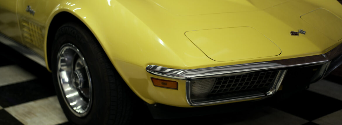CHEVROLET Corvette C3 COUPE 1970 シボレー コルベット シースリークーペ イエロー YELLOW マスタード 愛知 名古屋 Alto e Diritto altoediritto アルトエデリット アメ車 アメリカン