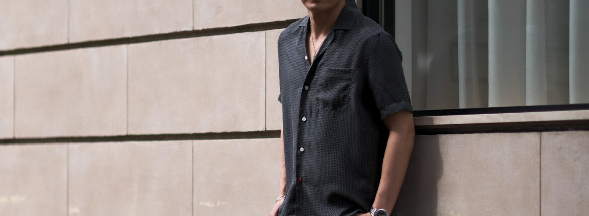 ISAIA (イザイア) MADDER SILK SHIRT (マダーシルクシャツ) "100％ SILK" MADDER SILK (マダーシルク) ジオメトリックシャツ GRAY×BLACK (グレー×ブラック・970) Made in italy (イタリア製) 2023春夏新作 【入荷しました】【フリー分発売開始】愛知 名古屋 Alto e Diritto altoediritto アルトエデリット