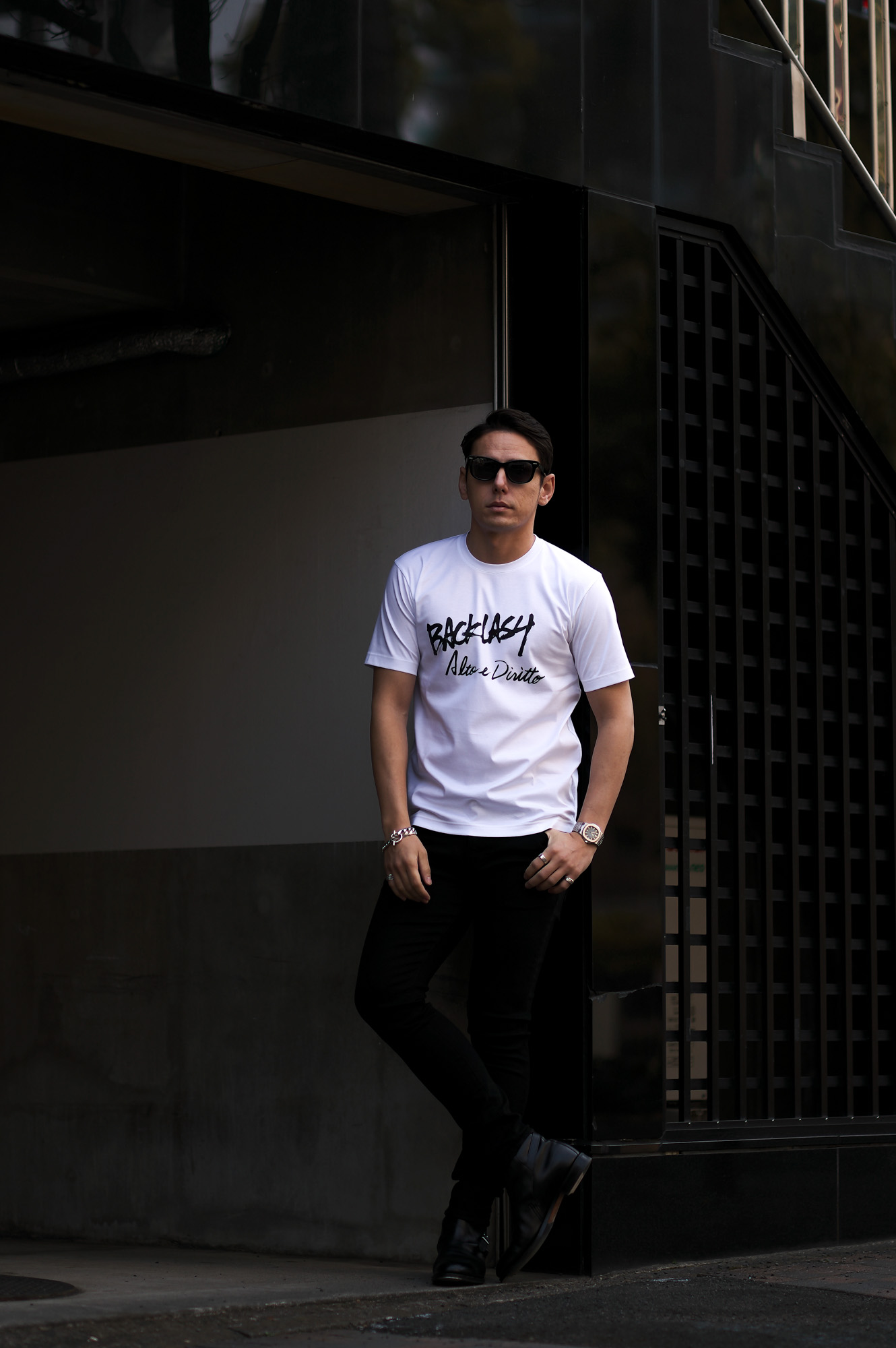 ISAMU KATAYAMA BACKLASH × Alto e Diritto (イサムカタヤマ バックラッシュ × アルト エ デリット) Crew Neck T-shirt ロゴプリントTシャツ WHITE (ホワイト) MADE IN JAPAN (日本製) 2023 alto e diritto altoediritto アルトエデリット 愛知 名古屋