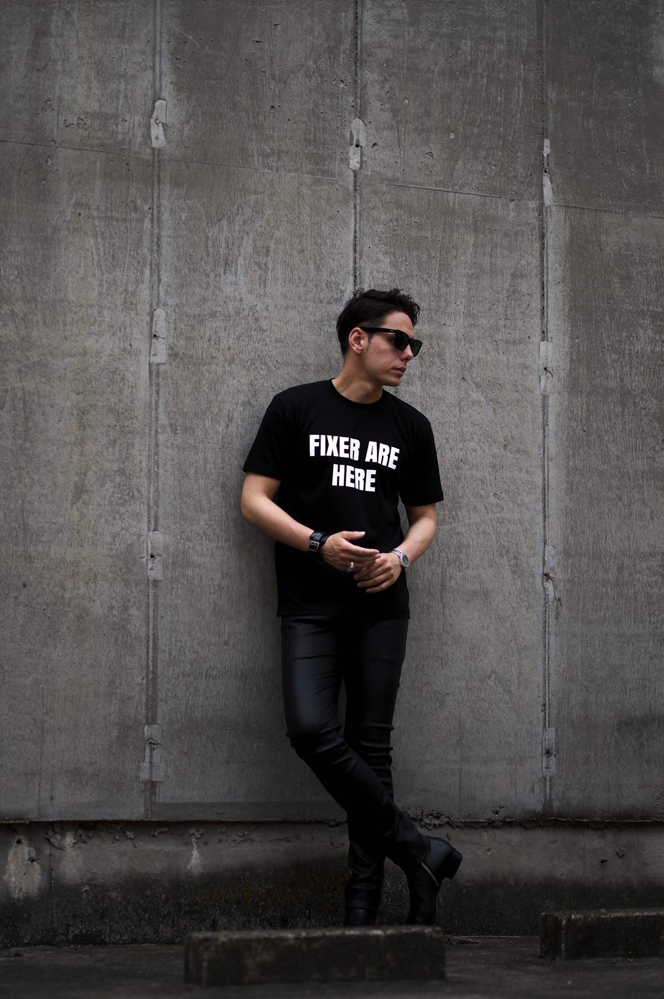 FIXER (フィクサー) FTS-05 FIXER ARE HERE プリントTシャツ BLACK (ブラック)  【ご予約開始】【2023.5.08(Mon)～2023.5.21(Sun)】 愛知 名古屋 Alto e Diritto altoediritto アルトエデリット