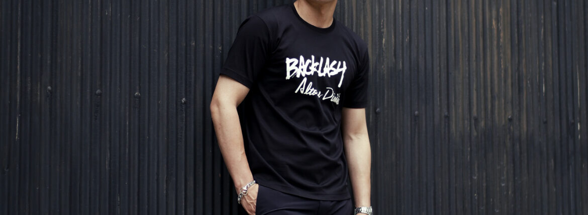 ISAMU KATAYAMA BACKLASH × Alto e Diritto (イサムカタヤマ バックラッシュ × アルト エ デリット) Crew Neck T-shirt ロゴプリントTシャツ BLACK (ブラック) MADE IN JAPAN (日本製) 2023 alto e diritto altoediritto アルトエデリット 愛知 名古屋