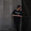 BALMAIN（バルマン）PRINTED T-SHIRT (プリンテッド Tシャツ) ロゴプリント Tシャツ NOIR (ブラック) 2023春夏新作のイメージ