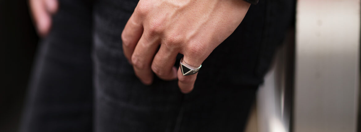 FIXER(フィクサー) ILLUMINATI RING ONYX 925 STERLING SILVER(925 スターリングシルバー) イルミナティ リング オニキス SILVER (シルバー) 【ご予約開始】【2023.6.26(Mon)～2023.7.09(Sun)】愛知 名古屋 Alto e Diritto altoediritto アルトエデリット 指輪