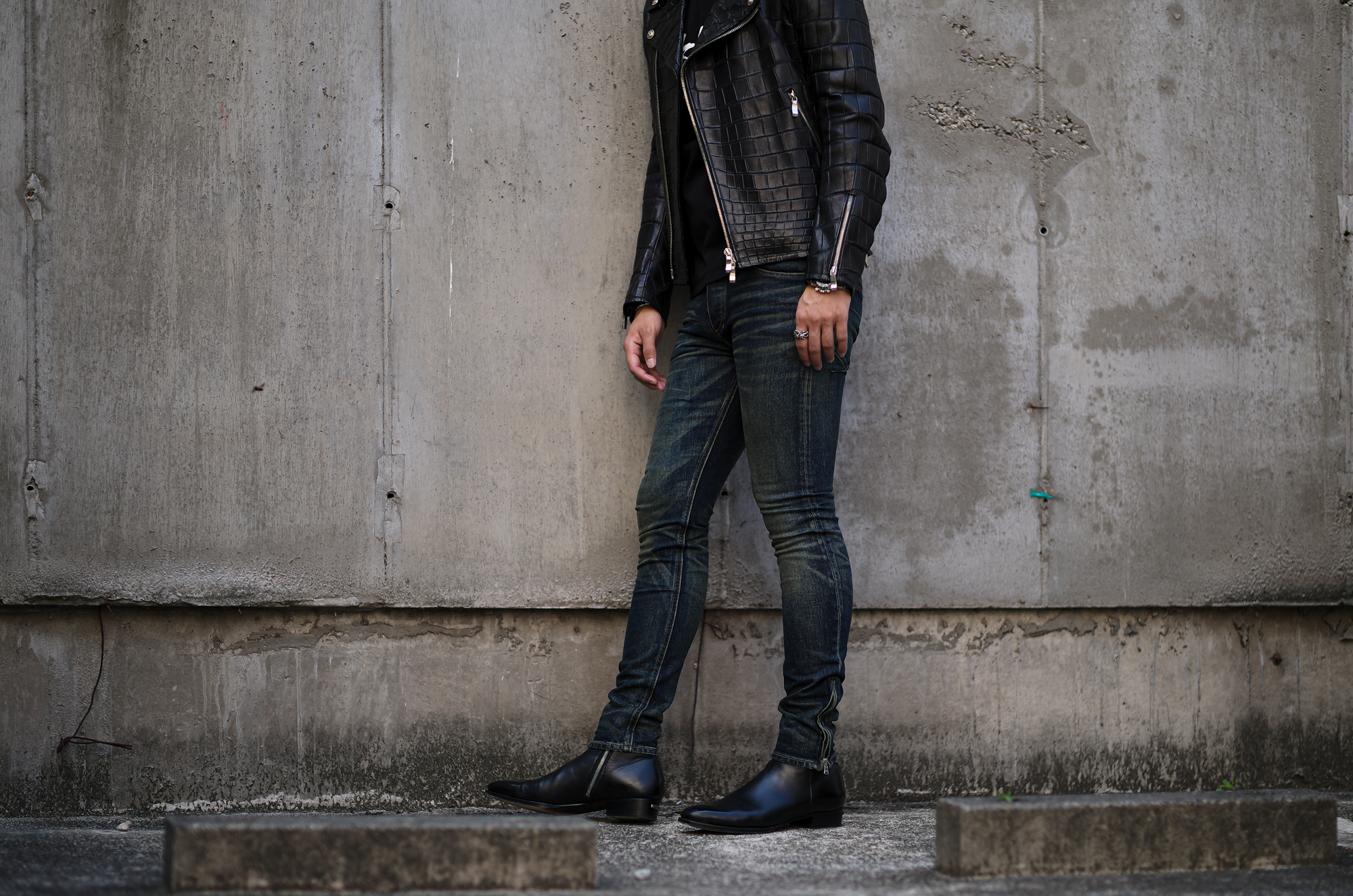 ISAMU KATAYAMA BACKLASH (イサムカタヤマ バックラッシュ) THE DENIM (ザ デニム) STRETCH SELVEDGE DENIM SKINNY PANTS ストレッチ セルビッチ スキニー デニム パンツ DARK.INDIGO (ダークインディゴ) MADE IN JAPAN (日本製) 2023春夏新作 愛知 名古屋 Alto e Diritto altoediritto アルトエデリット ジーンズ デニム