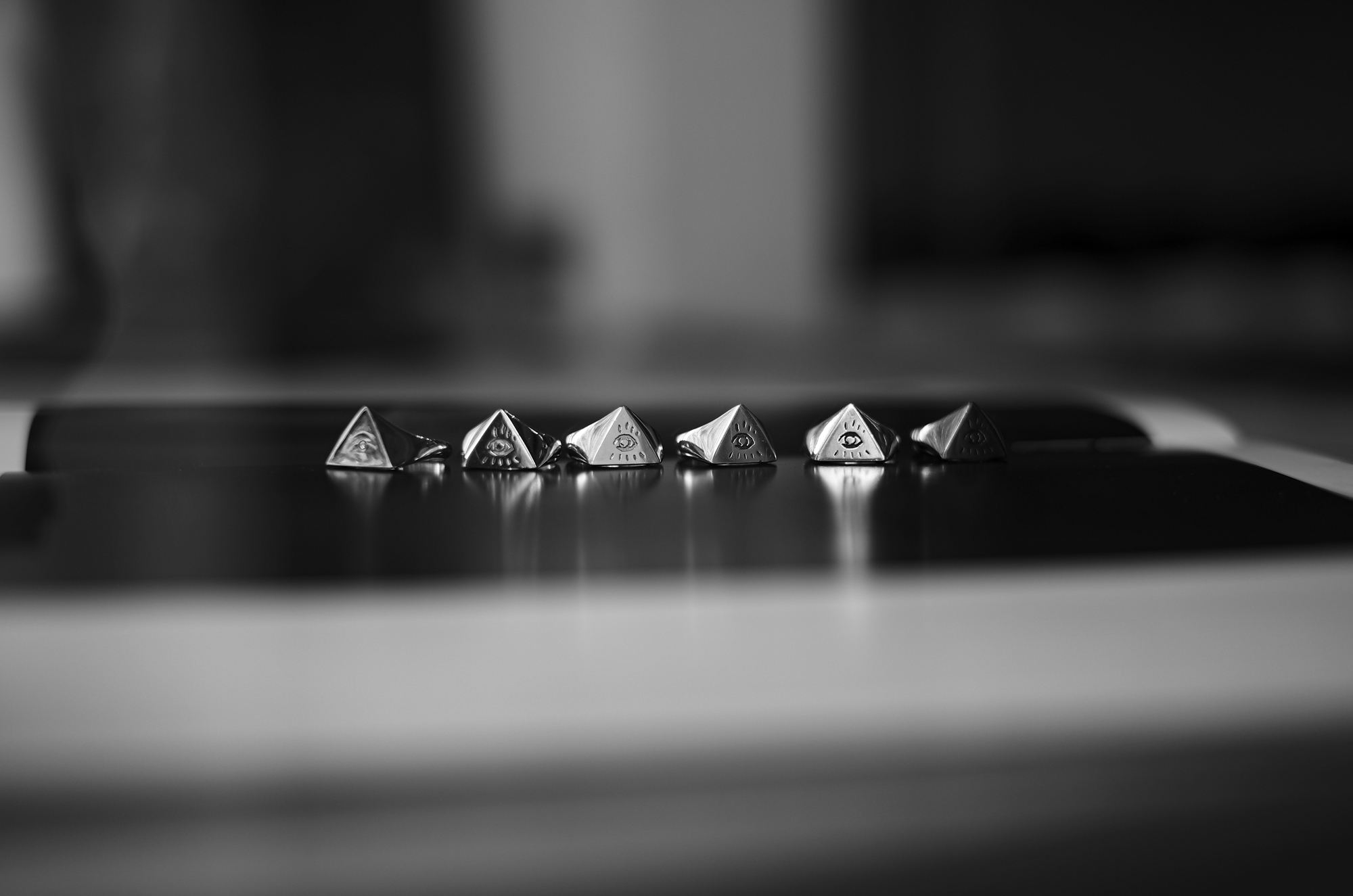 FIXER "ILLUMINATI EYES RING 18K GOLD SP" × FIXER "ILLUMINATI EYES RING 18K GOLD" × FIXER "ILLUMINATI EYES RING PLATINUM PT 950" × FIXER "ILLUMINATI EYES RING 18K WHITE GOLD" × FIXER "ILLUMINATI EYES RING 925 STERLING SILVER" × FIXER "ILLUMINATI EYES RING BLACK RHODIUM"  フィクサー イルミナティ アイズリング 18Kゴールド プラチナ 18Kホワイトゴールド 925シルバー ブラックロジウム 愛知 名古屋 Alto e Diritto altoediritto アルトエデリット