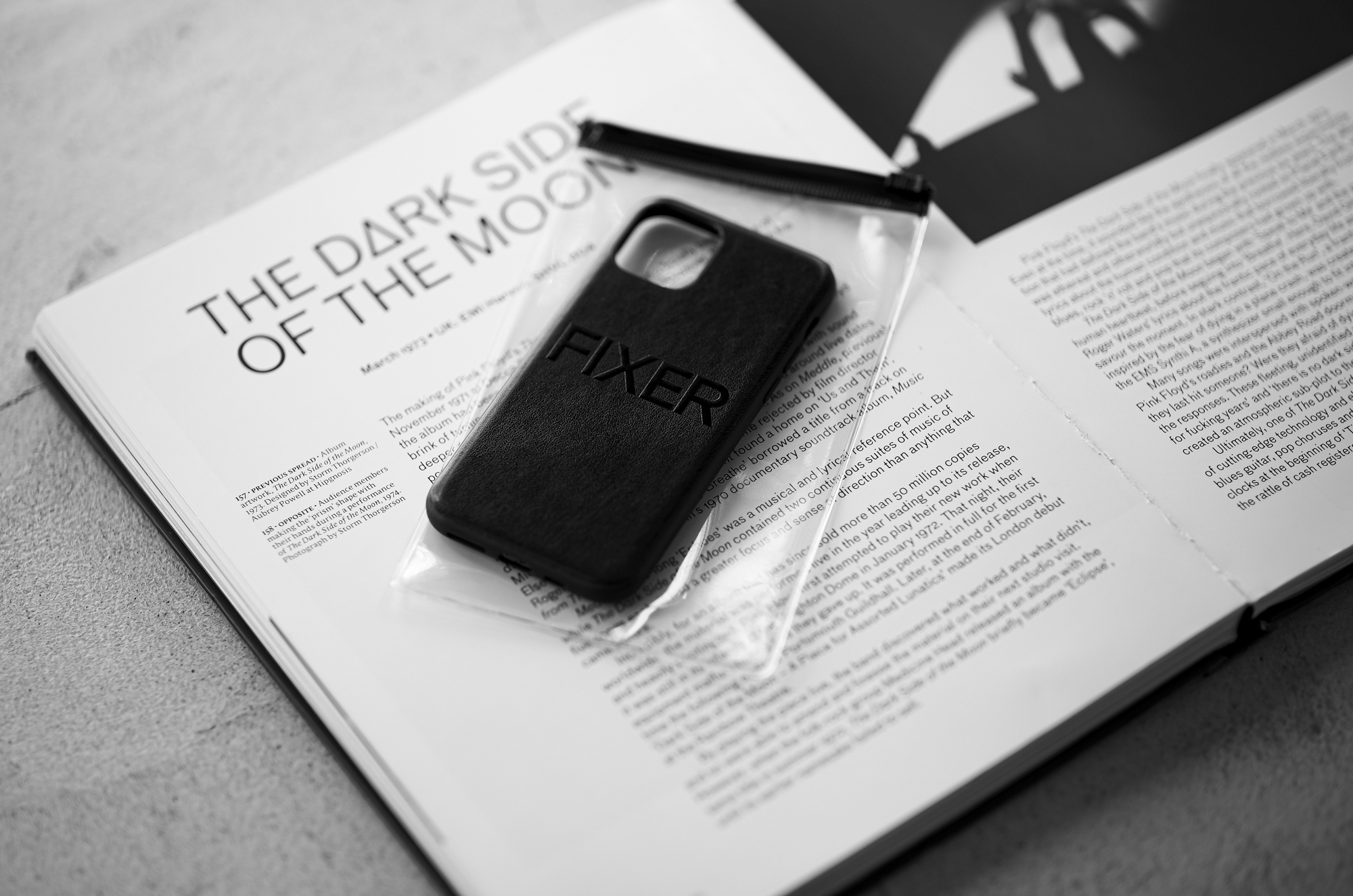 FIXER "iPhone 11Pro Case" ALL BLACK フィクサー アイフォンケース 携帯ケース ノーマルケース クロコダイルケース ブラック ブラック ホワイト オールブラック 愛知 名古屋 Alto e Diritto altoediritto アルトエデリット