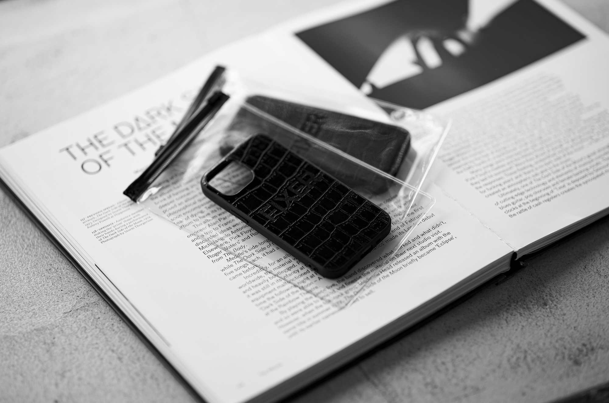 FIXER "iPhone 13mini Crocodile Case" ALL BLACK フィクサー アイフォンケース 携帯ケース ノーマルケース クロコダイルケース ブラック ブラック ホワイト オールブラック 愛知 名古屋 Alto e Diritto altoediritto アルトエデリット