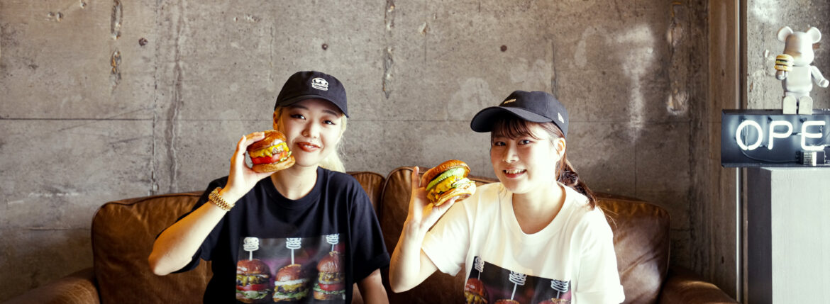 FIXER × TERIYAKI BOYS "FTB-01" Hamburger Photo Print T-shirt BLACK WHITE フィクサー テリヤキボーイズ ハンバーガー フォトTシャツ Tシャツ 愛知 名古屋 Alto e Diritto altoediritto アルトエデリット ブラック ホワイト 〒464-0841 愛知県名古屋市千種区覚王山通９丁目８−２ キリン堂ビル １Ｆ