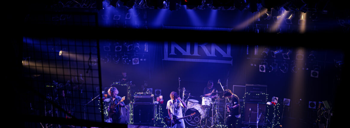 INRN INORAN イノラン LUNA SEA ルナシー BIRTHDAY CIRCUIT ’23 9月16日（土） 名古屋 Electric Lady Land SHOW LIVE ライブ GUEST 香川県 高松市 高松市は、香川県の中部に位置する市。香川県の県庁所在地および最大の都市であり、中核市に指定されている。 旧香川郡・木田郡・綾歌郡で、1890年2月15日の市制当時の区域は旧香川郡の一部から構成された。高松都市圏の中心都市。四国地方において2番目の人口規模を誇る。JRホテルクレメント高松 JR高松駅 三越 ROLEX ロレックス 香川県うどんツアー　〒760-0042 香川県高松市大工町２−１ 川福 本店 讃岐うどんの本場 ざるうどん 発祥の店！1950年創業 「川福本店」 高松 片原町 瀬戸大橋 マリンライナー marine liner 岡山駅 高松駅 新幹線 名古屋 高松港 女木島 船 夕焼け 朝焼け 2001年10月27日 Alto e Diritto altoediritto アルトエデリット 洋服屋人生 愛知 名古屋 kanie 蟹江町 かに丸くん 海部郡蟹江町 養老町 養老公園 養老天命反転地 養老の滝 岐阜県 養老町観光協会 MC20 マセラティ WATCH ART GRAND EXHIBITION DISCOVERING THE WORLD OF PATEK PHILIPPE TOKYO 2023 パテックフィリップ 5270J グランドコンプリケーション パテック フィリップ、《ウォッチアート・グランド・エキシビション（東京2023）》を開催。パテック フィリップは、6回目となるこの世界的グランド・エキシビションの開催地として、フラッグシップ市場のひとつである日本を選択した。2023年6月10日から25日まで、一般公衆と愛好家は、2,500 m²を超える広さの展示会場を訪れ、ジュネーブの通りやレマン湖岸の雰囲気、およびパテック フィリップの舞台裏を発見し、ジュネーブ最後の独立した家族経営の時計マニュファクチュールの世界に浸ることができる。このイベントは、当社がこれまでに開催した最大のエキシビションであり、6点のリミテッド・エディション、および希少なハンドクラフト作品のコレクションも発表される。《ウォッチアート・グランド・エキシビション（東京2023）》では、これまで同様、パテック フィリップのすべてのセグメントを網羅するリミテッド・エディションの発表が合わせて行われる。6点のリミテッド・エディションには、新しい自動巻のカドラプル・コンプリケーション（5308P-010モデル）、現地時刻と同期した日付表示を備える最初のワールドタイム（5330G-010モデル）という、世界初公開の2つの技術的壮挙が含まれている。この他ミニット・リピーター・ワールドタイムのエクスクルーシブなバージョン（5531R-014モデル）、婦人用ムーンフェイズ・モデルの洗練されたバリエーション（7121/200G-010モデル）、および2点のピュアなデザインのカラトラバ・モデル（6127G-010モデルと7127G-010モデル）がある。パテック フィリップが細心の配慮を注いで保護育成してきた希少なハンドクラフト技術（七宝細密画、クロワゾネ七宝、手彫金、細密な木象嵌、手仕上げのギヨシェ装飾、ジェム・セッティング）も展示される。40点のユニークピースとリミテッド・エディション（ドーム・テーブルクロック、懐中時計、腕時計）には、日本の文化、その豊かな芸術性、および先祖代々伝えられた技術・ノウハウがインスピレーションを与えている。また見学者の目の前で職人たちによる作業の実演が行われる。パテック フィリップは、ウォッチアート・グランド・エキシビション（東京2023）を記念し、限定版カタログを刊行します。このカタログでは、ウォッチアート・グランド・エキシビション（東京2023）期間中に展示される、ジュネーブのパテック フィリップ・ミュージアムから貸与された180点の歴史的タイムピース、パテック フィリップの2023年新作および現行コレクション、東京スペシャル・エディション、希少なハンドクラフト、ムーブメント、および17点のチャイム・タイムピースにハイライトが当てられています。ウォッチアート・グランド・エキシビション（東京2023）展示会場内のブックストアでお買い求めいただけるウォッチアート・グランド・エキシビション記念限定版カタログの全販売収益は、公益社団法人 日本ユネスコ協会連盟に寄付されます。LOUIS VUTTON YAYOI KUSAMA トランク ドット柄 草間彌生　ルイヴィトン PATEK PHILIPPE 5270J グランドコンプリケーション 情熱の薔薇 THE BLUE HEARTS ザ・ブルーハーツ ヒロト 甲本ヒロト ブルーハーツ Rose of Passion 「2.27(mon)」,「2.28(tue)」,「3.01(wed)」 お休みとなります ROLEX DAYDATE 18028 White Roman Dial ロレックス デイデイト ホワイト アラビック Mickey MR.BRAINWASH 2010 ミッキー ミスターブレインウォッシュ Mickey / MR.BRAINWASH 2010 ミッキー ミッキーマウス ミスターブレインウォッシュ Banksy Thrower / MR.BRAINWASH バンクシー Flower Thrower Banksy ミスターブレインウォッシュ 愛知 名古屋 Alto e Diritto altoediritto アルトエデリット ART アート BANKSY ミスターブレインウォッシュの名を広く世に知らしめたのは、ストリートアーティスト・バンクシーの初監督作品にしてアカデミー賞にノミネートされたドキュメンタリー映画「イグジットスルーザギフトショップ」（2010年公開）でした。 この映画が、アートの本質や意義を問うと共に、監督であるバンクシーや奇しくも”アーティスト”となったミスターブレインウォッシュの存在を広め、そして昨今に及ぶストリートアートのムーブメントに繋がる大きな役割を担ったことは、言うまでもありません。ＭR．BRAINWASH（ミスターブレインウォッシュ）ストリートアーティスト/映像作家。本名ティエリー・グウェッタ。フランス生まれ、1980年代にLAへ移住。2007年から映像作家としてキャリアをスタート。出演したバンクシー映画「イグジット・スルー・ザ・ギフトショップ」をきっかけに本格的にストリートアーティストとして活動をはじめる。 ミニチュアダックスフント チョコ「1.17(tue)」,「1.18(wed)」 お休みとなります 2022年11月26日 土曜 世界の秘密 Vaundy 一升びん　https://www.isshobin.com/　「一升びん」店名の由来昭和37年の創業当時、松阪には飲食店も今ほどは無く、会食といえば家でご馳走を作って宴会というのが多かったそうです。円卓（ちゃぶ台）を大勢で囲んで、お酒の一升瓶を中心に置いて、わいわいと皆様に楽しんで食事をしていただける様な店にしたい！！そういう思いを込めて「一升びん」と名付けました。松阪牛「A5」といえば、言わずと知れた和牛の最高峰。一般的に、すき焼きやしゃぶしゃぶの最上級肉として供されるこのクラスは、焼肉用とされることはほぼありません。一升びんでは、その『松阪牛「A5」』を焼肉として提供！箸で掴んで近づけただけでも違いの分かる素晴らしい香りと、一口噛めば口中にほとばしる肉汁とともに、融けるような舌触りは、ちょっと他では味わえません！牛肉は（社）日本食肉格付協会によって格付が行われています。2つの等級があり、1つは歩留（ブド）まり等級、もう1つは肉質等級です。歩留まり等級はA･B･Cの3段階に分かれてAが最も良く、肉質等級は5・4・3・2・1の5段階に分かれ、5が最も良い等級となります。一升びん本店では格付けA5の松阪牛をご提供させて頂きます。牛肉は、脂の霜降り（サシ）がよく入っている部位が、ほんのり甘く、柔らかくて人気です。松阪牛がおいしいと評判なのは、肉やサシが独特の飼育法でまんべんなく体にまわっているから。食欲増進のためにビールを飲ませたり、血行をよくするためにマッサージをするなど、丹精こめて育てられ、とろけるほどの柔らかい上質の松阪肉ができるのです。一升びんの創業は、1962年（昭和37年）今の平生町店から始まりました。最高のお肉を更に美味しく召し上がっていただく秘密が秘伝の味噌ダレ！創業以来、脈々と伝わってきた門外不出の逸品です。その味わいは、こくのある自家製ダレでありながら、決して自己主張しすぎることはなく、あくまでも肉の味わいを最大限に引き立てる脇役に徹します。ぜひ、ご賞味下さい！松阪牛焼肉・ホルモン一升びん本店松阪牛すき焼・しゃぶしゃぶ一升びん本店"はなれ"松阪牛焼肉・ホルモン一升びん宮町店松坂牛焼肉・ホルモン一升びん平生町店松阪牛焼肉・ホルモン鍋一升びん塚本店松阪牛焼肉・ホルモン一升びん川井町店松阪牛焼肉・ホルモン一升びん久居インターガーデン店松阪牛焼肉一升びん名古屋ラシック店松阪牛焼肉・ホルモン一升びん鈴鹿店松阪牛焼肉一升びん伊勢松寿亭松阪牛焼肉・ホルモン一升びん四日市泊店松阪牛焼肉・すき焼・しゃぶしゃぶ・串焼き一升びん伊勢内宮店イオンモールNagoya Noritake Garden 1F回転焼肉　一升びん　名古屋則武新町店松阪牛一升びん名古屋名駅店 Chrome Hearts CHROME HEARTS クロムハーツ クロムハーツ名古屋 Chrome Hearts Nagoya ラシック 愛知 名古屋 https://www.chromehearts.com/ OFFEE CAKE "BONBON" ボンボン 洋菓子ボンボン BONBON https://cake-bonbon.com/ 名古屋の老舗洋菓子店「ボンボン」 喫茶ボンボン 1949年（昭和24年）創業。名古屋市東区の老舗洋菓子・純喫茶ボンボン。開店当時から「いいものをお値打ちで」という思いを込めて、素材にこだわったケーキをひとつひとつ丁寧に作り続けてまいります。当店でしか味わうことができない逸品の数々。昭和レトロ感漂う店内で是非ご堪能ください。 〒461-0001 愛知県名古屋市東区泉2-1-22 CHROME HEARTS "TAPE DISPENSER" クロムハーツ テープ　ディスペンサー 愛知 名古屋 Alto e Diritto altoediritto アルトエデリット セロハンテープ マネークリップ クロムハーツボールペン リチャードスターク CHROME HEARTS MONEY CLIP CH CROSS 925silver CHROME HEARTS “PEN 4COLOR FERNIE 925silver Wolfgang's Steakhouse Signature Aoyama WOLFGANS'S STEAKHOUSE ウルフギャング ステーキハウス Tボーンステーキ 東京都 港区 北青山 2-5-8　青山OM-SQUARE1F 03-5843-0822 100席 (ダイニング58席、個室A：10席、個室B：8席、バー＆ウイスキーラウンジ24席) BARONROUGE バロンルージュ 〒460-0008 愛知県名古屋市中区栄5丁目19番12 @nagoya_baronrouge 050-5872-9950 移転 renewal open 。大人がひっそりと訪れる酒と料理を嗜むお店 25年続くお店が少しだけ移転しリニューアルオープン。新築のビル2階に佇む大人のためのレストラン＆バー。大人の階段を上り重厚な扉を開けると1日の疲れをリセット。大人の日常にそっと手を差し伸べる程よい非日常空間。プロが作る美味い酒 と しっかり食べられる料理。酒だけでも 料理だけでも 会話だけでも お気軽に。初めてご来店の方も いつもの馴染みのお店にしてください。八乃助 ISAMUKATAYAMABACKLASH イサムカタヤマバックラッシュ 片山勇 バックラッシュ ATSUTA JINGU ///【LEICA M10-P ASC 100 Edition + SUMMILUX-M F1.4/50mm ASPH】2022年5月11日 火曜 熱田神宮 Wolfgang's Steakhouse Signature Aoyama WOLFGANS'S STEAKHOUSE ウルフギャング ステーキハウス Tボーンステーキ 東京都 港区 北青山 2-5-8　青山OM-SQUARE1F 03-5843-0822 100席 (ダイニング58席、個室A：10席、個室B：8席、バー＆ウイスキーラウンジ24席) THE RITZ-CARLTON TOKYO "CLUB LEVEL" // 2022.5.06-5.08 ザ・リッツ・カールトン クラブ®レベル ザ・リッツ・カールトンの最高峰のおもてなしを、最上級の空間と設備でご体験いただける「ザ・リッツ・カールトン クラブレベル」。そのおもてなしの中心となるクラブラウンジは、レジデンスをテーマにしたラウンジの概念を超えた空間です。 レセプション、ガーデンテラス、ダイニングルーム、ライブラリーラウンジの4つの エリアに分かれた「クラブラウンジ」では、時間帯によって多彩な趣きでお客様をお迎えいたしております。お客様のクラブレベルのステイをより快適なものにするクラブコンシェルジュは、お客様一人ひとりをお名前でお呼びし、それぞれのお好みに合わせたパーソナルなサービスをお届けいたします。お誕生日や記念日、プロポーズなど特別な日のご滞在には、ご要望に合わせて心に残るひとときを演出するプランをご提案します。 ザ・ロビーラウンジ ラウンジ ホテルの45階、お客様をお迎えするメインロビーに位置する「ザ・ロビーラウンジ」は、お待ち合わせや語らいの時間を特別なものにします。毎週金～日曜日の15時～16時20分の間、「ハープ＆アフタヌーンティー」を提供しております。確かな技術を有するハープ奏者が奏でる美しい音色を聴きながらペストリーシェフによるアフタヌーンティーをお召し上がり頂けます。夕暮れへと移ろいゆく美しい東京の景色と共に、ゆったりとした午後のひとときをお楽しみ下さい45階の開放的な空間で楽しむ伝統的なアフタヌーンティー ザ・リッツ・カールトン東京の45階、お客様をお迎えするメインロビーに位置する「ザ・ロビーラウンジ」は、お待ち合わせや語らいの時間を特別なものにします。 心地よいピアノの生演奏が流れるラグジュアリーな空間で、モダンなアフタヌーンティーセットや厳選された世界各地の茶葉によるティーセレクションと共に、優雅なひと時をお楽しみ下さい。東京の中心に位置する六本木というロケーションに相応しい、西洋と東洋のモダンな融合を表現したインテリアには、オリエンタルな紫、赤、モノトーンを基調とした配色や、和をモチーフとしたファブリックなどを用い、全体として和洋の調和を感じさせる空間となっており、時間の移ろいに合わせた生演奏が彩りを添えます。ISAIA Napoli TOKYO MIDTOWN イザイア ナポリ 東京ミッドタウン スーツ、ジャケット、シャツ、パンツ、シューズ、ネクタイ、チーフ、カバン 愛知 名古屋 Alto e Diritto altoediritto アルトエデリット 20224月19日 ミシュラン ヴァガボンド 2021年12月14日 LA VAGABONDE ラ・ヴァガボンド フレンチ フランス料理 鶴舞 ラヴァカボンド chef ryousuke iwamoto 岩本龍介 予約のとれないフレンチ 名店 美食家 放浪者 旅人 愛知県名古屋市中区千代田2丁目14-24 キャノンピア鶴舞 1F 愛知 名古屋 Alto e Diritto altoediritto アルトエデリット 超絶フレンチ ドレスコード ディナー 中華風家庭料理 ふーみん (表参道/中華料理)　〒107-0062 東京都港区南青山５丁目７−１７ 03-3498-4466　表参道・青山エリアの南青山の中華料理店、中華風家庭料理 ふーみんのオフィシャルページです　CHACOあまみや　千駄ヶ谷の有名なステーキ屋「CHACOあめみや」 炭焼きステーキ 〒151-0051 東京都渋谷区千駄ケ谷１丁目７−１２ 03-3402-6066 http://chacoamemiya.com/sp/ １９７９年（昭和５４年）に開店してから当時のままの姿の店内は重みを感じる。　（お客様からは「昭和の香りがする・・」と言われます）真っ白だった壁も年月を感じさせる趣がある。店内に入るとまず目に入るのが、大きな炭焼きの竈。営業当時からの肉の旨みを沢山吸い込んでいるかも・・・。１９７９年（昭和５４年）に開店してから当時のままの姿の店内は重みを感じる。　（お客様からは「昭和の香りがする・・」と言われます）真っ白だった壁も年月を感じさせる趣がある。店内に入るとまず目に入るのが、大きな炭焼きの竈。営業当時からの肉の旨みを沢山吸い込んでいるかも・・・。炭で焼かれたステーキのお皿は鉄板ではなく鋳物です。牛肉は融点が高いため冷めやすい鉄板ではすぐに肉が固くなってしまいます。チャコのお皿は長い時間温かいので柔らかい牛肉をゆっくりご賞味いただけます。ワイン片手に語らいながら心安らぐ美味しい時間をお過ごしください。LA BISBOCCIA　ラ・ビスボッチャ/LA BISBOCCIA (広尾/イタリアン) RISTORANTE LA BISBOCCIA 〒150-0013 東京都渋谷区恵比寿2-36-13 広尾MTRビル1F "イタリア政府公認レストラン"として選ばれた本格的イタリアン。スタッフもイタリア人が中心で、イタリアにいる気分になれそうな空間。 https://labisboccia.tokyo/ 愛知 名古屋 Vineria Cassini ヴィネリア カッシーニ 東別院 イタリアン 愛知県名古屋市中区伊勢山1-9-13 伊勢山ハイツ1F #1F Iseyamahaitsu, 1-9-13 Iseyama Naka-ku, Nagoya-shi, Aichi-ken 460-0026, Japan イタリアを旅するような気分で楽しむ郷土料理と様々なワイン "Vineria(ヴィネリア)とは、イタリア語でVino(ワイン)＋Osteria(食堂)を足した造語です。 イタリアの郷土料理とその土地で造られた様々なワインをイタリアを旅するような気分でお楽しみいただけます。 「イタリア現地の味」を目指した素材を生かすストレートかつ伝統的なイタリア料理をアラカルトもしくはコースでお楽しみください。 約200種類のイタリアワインの中から、ソムリエがベストなワインを選びます。お料理やお好みに合わせたグラスワインやワインコースもご用意しております。"2021年10月15日 煖 MEI メイ イタリアン 国際センター 名古屋市西区那古野1-23-2 四間道糸重3 mei-nagoya.com shikemichi サンタキアラ Santa Chiara コース 18時一斉スタート きのこ キノコ 森内敬子　モーゼ十戒　ナナツモリピノノワール 2016 pinot noir ドメーヌタカヒコ 曽我貴彦 北海道余市郡余市町登町1395 ワイン名古屋市東区徳川町　天然キノコ MEI 那古野 ネコ 猫　にゃんこ 愛知 名古屋 Alto e Diritto altoediritto アルトエデリット カウンター7席 えごま　味噌カツ ミソカツ みそかつ とんかつ 東別院 〒460-0021 愛知県名古屋市中区平和2丁目16-15 052-323-0963 鶴舞線のガード下にあるトンカツの美味しいお店 みそかつ えごま　和食 美奈登 ミナト 老舗焼肉店 神宮前/焼肉 レトロ モクモク 味噌ダレ とんちゃん 熱田 ホルモン ヤキニク とんねるず ペレ きたなシュラン 懐かし 名鉄堀田駅から徒歩20分 瑞穂区 〒467-0879 愛知県名古屋市瑞穂区平郷町2-6-2 LA VAGABONDE ラ・ヴァガボンド フレンチ フランス料理 鶴舞 ラヴァカボンド chef ryousuke iwamoto 岩本龍介 予約のとれないフレンチ 名店 美食家 放浪者 旅人 愛知県名古屋市中区千代田2丁目14-24 キャノンピア鶴舞 1F 愛知 名古屋 Alto e Diritto altoediritto アルトエデリット 超絶フレンチ ドレスコード ディナー STEAK HOUSE Beef Okuma ステーキハウス ビーフオークマ 名古屋店 霜降り黒毛和牛 サーロイン フィレ シャトーブリアン 仙台牛 宮城牛 近江牛 150g 200g ハンバーグ 松坂屋 名古屋店 愛知　名古屋 Alto e Diritto altoediritto GW休暇 Alto e Diritto アルトエデリット altoediritto 愛知 名古屋 ゴールデンウィーク 休暇 炭火焼肉 煖 だん ダン 愛知 名古屋 焼き肉 名駅店 瑞穂本店 Alto e Diritto altoediritto アルトエデリット 夢 希望 Dream FREEMASONRY フリーメーソン AUDEMARS PIGUET オーデマピゲ SEX PISTOLS セックスピストルズ JOY DIVISION ジョイディヴィジョン DAVID BOWIE デヴィットボーウィ THE VELVET UNDERGROUND ザベルベットアンダーグラウンド THE ROLLING STONES ザローリングストーンズ QUEEN クイーン LED ZEPPELIN レッドツェッペリン Alto e Diritto アルトエデリット 愛知 名古屋 Italy MOORER ムーレー / BELVEST ベルベスト / ISAIA イザイア / LUCA GRASSIA ルカグラシア / Alfredo Rifugio アルフレードリフージオ / LARDINI ラルディーニ / De Petrillo デ・ペトリロ / TAGLIATORE タリアトーレ / Sealup シーラップ / EMMETI エンメティ / CINQUANTA チンクアンタ / SILENCE サイレンス / MOLEC モレック / Finamore フィナモレ / ORIAN オリアン / AVINO Laboratorio Napoletano アヴィーノ / INCOTEX インコテックス / INCOTEX SLACKS インコテックススラックス / PT TORINO ピーティートリノ / BERWICH ベルウィッチ / VIGANO ヴィガーノ / RICHARD J.BROWN リチャードJブラウン / FEDELI フェデーリ / MANRICO CASHMERE マンリコカシミヤ / ZANONE ザノーネ / Cruciani クルチアーニ / GRAN SASSO グランサッソ / Settefili Cashmere セッテフィーリカシミア / Girelli Bruni ジレリブルーニ / ENZO BONAFE エンツォボナフェ / FERRANTE フェランテ / GHOUD ゴード / ACATE アカーテ / Cisei シセイ / STEFANO RICCI ステファノリッチ / ALPO アル France Georges de Patricia ジョルジュドパトリシア / SAINT LAURENTサンローラン / CELINE セリーヌ / AUBERCY オーベルシー / lucien pellat-finet ルシアンペラフィネ / NATIONAL STANDARD ナショナルスタンダー U.S.A. South Paradiso Leather サウスパラディソ / JACQUESMARIEMAGE ジャックマリーマージュ / MARC MARMEL マークマーメル / WHITE'S BOOTS ホワイツブーツ / JUTTA NEUMANN ユッタニューマン England GRENFELL グレンフェル / J&M DAVIDSON ジェイアンドエムディヴィッドソン / JAMES GROSE ジェームスグロース / JOHN SMEDLEY ジョンスメドレー / Johnstons ジョンストンズ Other FIXER フィクサー / cuervo bopoha クエルボ ヴァローナ / BACKLASH The Line バックラッシュ ザライン / RIVORA リヴォラ / C.QP / Order Suit オーダースーツ 愛知 名古屋 Alto e Diritto altoediritto アルトエデリッライカM10 アポズミクロン 2021 October.27 21年目スタート 21年目からは楽しくゆっくりすごしてゆけたらなと思ってます ジョーストラマー 「10.26(tue)」,「10.27(wed)」 お休みとなります Thames LONDON / HERBIE YAMAGUCHI 1983 テムズ川 ロンドン ハービー山口 1983年 イギリス England イングランド 写真家 写真 Not Banksy ノットバンクシー BANKSY バンクシー 我々の敵はあなたの敵じゃない 共に生きよう LEICA // APO-SUMMICRON-M f2/35mm ASPH. ライカ アポ・ズミクロンM f2/35mm ASPH. 愛知 名古屋 Alto e Diritto altoediritto アルトエデリット 世界最高峰のレンズと称賛され続けているライカMレンズにおいて、アポ・ズミクロンM f2/35mm ASPH.もそのMレンズの名にふさわしい優れた性能を誇ります。さらに、アポ・ズミクロンMシリーズのレンズとしてはもちろんのこと、これまでにない新しいタイプのMレンズとして目をひく存在でもあります。その特長は、Mレンズの中で最短で唯一ともいえる最短撮影距離と、きわめてシャープな描写力、美しいボケ味、そして開放F値F2という明るさにあります。ドイツならではの高度な製造技術が生み出したこのレンズを活用すれば、M型カメラはもとより、「ライカSL2」や「ライカSL2-S」でも、優れた描写力を活用してあらゆるシーンでの撮影が楽しめます。 光学系の設計に全撮影距離で高画質が得られるフローティングシステムを採用しているため、近距離撮影でも高い描写力を発揮しながら、Mレンズでは唯一となるわずか30cmという最短撮影距離を実現しています。フォーカスリングの回転角は300°ときわめて大きく、最短撮影距離が短くなっているにも関わらず緻密なピント合わせが可能です。開放値はF2.0という明るさで、クリエイティブな作品づくりも多彩に楽しめます。その時々の貴重な瞬間を、ライカらしい高品位な写真として記録することができます。イギリスの写真家ヒュー・ジョン氏は、ポートレート撮影でもアポ・ズミクロンM f2/35mm ASPH.が威力を発揮することを実感しました。「被写界深度がこれほど浅くなるとは驚きました。まつげの部分が驚くほどシャープに描写され、そこから徐々にボケていく。これは元のサイズのまま一部をトリミングしたものですが、85mm、いや、105mmのレンズで撮影したかのような仕上がりです！」「アポ・ズミクロンM f2/35mm ASPH.は、美しいボケ味でポートレート写真に新たな可能性をもたらすレンズですね。それに接写もこなせるので、まさにオールラウンドな1本だと言えます。色の再現性も絶妙で、シャープな解像感も素晴らしい。これさえあれば他のレンズはいらないと言ってもいいかもしれません！」2021年8月18日 Leica Nagoya ライカ松坂屋名古屋店 ライカ名古屋 460-8430 愛知県中区栄3-16-1 松坂屋名古屋店 北館3Ｆ 052-264-2840 入鹿池　いるかいけ 名古屋近郊のボート釣りのメッカ 愛知県犬山市の入鹿、飛騨木曽川国定公園内にある人工の農業用ため池 わかさぎ釣り・ブラックバス釣りなら入鹿池にある見晴茶屋へ https://inuyama.gr.jp/miharashi.html 犬山観光情報 ワカサギやブラックバス釣りのメッカとして知られる入鹿池 ブラックバス釣果 犬山名物 でんがく 五平餅 見晴茶屋 愛知県犬山市堤下60 蓬ぜん 犬山 犬山口 愛知 名古屋名物 ひつまぶし http://houzen.s-d.jp/index.html 犬山城 ミシュランガイド愛知2019 あつた蓬莱軒 22年間修行 店主 うなぎ ウナギ 鰻 愛知県犬山市上坂町4-168 0568-39-5077 犬山市観光協会 ミシュラン 博多串焼き 八乃助 焼き鳥 焼鳥 愛知 名古屋 とみやBLOG 富屋酒店 とみやBLOG ライカ LEICA LEICA M10-p ASC100 EDITION ライカM10-P ズミルックス 2021年7月27日 煖 MEI メイ イタリアン 国際センター 名古屋市西区那古野1-23-2 四間道糸重3 mei-nagoya.com shikemichi サンタキアラ Santa Chiara コース 18時一斉スタート きのこ キノコ 森内敬子　モーゼ十戒　ナナツモリピノノワール 2016 pinot noir ドメーヌタカヒコ 曽我貴彦 北海道余市郡余市町登町1395 ワイン名古屋市東区徳川町　天然キノコ MEI 那古野 ネコ 猫　にゃんこ 愛知 名古屋 Alto e Diritto altoediritto アルトエデリット カウンター7席 えごま　味噌カツ ミソカツ みそかつ とんかつ 東別院 〒460-0021 愛知県名古屋市中区平和2丁目16-15 052-323-0963 鶴舞線のガード下にあるトンカツの美味しいお店 みそかつ えごま　和食 美奈登 ミナト 老舗焼肉店 神宮前/焼肉 レトロ モクモク 味噌ダレ とんちゃん 熱田 ホルモン ヤキニク とんねるず ペレ きたなシュラン 懐かし 名鉄堀田駅から徒歩20分 瑞穂区 〒467-0879 愛知県名古屋市瑞穂区平郷町2-6-2 LA VAGABONDE ラ・ヴァガボンド フレンチ フランス料理 鶴舞 ラヴァカボンド chef ryousuke iwamoto 岩本龍介 予約のとれないフレンチ 名店 美食家 放浪者 旅人 愛知県名古屋市中区千代田2丁目14-24 キャノンピア鶴舞 1F 愛知 名古屋 Alto e Diritto altoediritto アルトエデリット 超絶フレンチ ドレスコード ディナー STEAK HOUSE Beef Okuma ステーキハウス ビーフオークマ 名古屋店 霜降り黒毛和牛 サーロイン フィレ シャトーブリアン 仙台牛 宮城牛 近江牛 150g 200g ハンバーグ 松坂屋 名古屋店 愛知　名古屋 Alto e Diritto altoediritto GW休暇 Alto e Diritto アルトエデリット altoediritto 愛知 名古屋 ゴールデンウィーク 休暇 炭火焼肉 煖 だん ダン 愛知 名古屋 焼き肉 名駅店 瑞穂本店 Alto e Diritto altoediritto アルトエデリット 夢 希望 Dream FREEMASONRY フリーメーソン AUDEMARS PIGUET オーデマピゲ SEX PISTOLS セックスピストルズ JOY DIVISION ジョイディヴィジョン DAVID BOWIE デヴィットボーウィ THE VELVET UNDERGROUND ザベルベットアンダーグラウンド THE ROLLING STONES ザローリングストーンズ QUEEN クイーン LED ZEPPELIN レッドツェッペリン Alto e Diritto アルトエデリット 愛知 名古屋 Italy MOORER ムーレー / BELVEST ベルベスト / ISAIA イザイア / LUCA GRASSIA ルカグラシア / Alfredo Rifugio アルフレードリフージオ / LARDINI ラルディーニ / De Petrillo デ・ペトリロ / TAGLIATORE タリアトーレ / Sealup シーラップ / EMMETI エンメティ / CINQUANTA チンクアンタ / SILENCE サイレンス / MOLEC モレック / Finamore フィナモレ / ORIAN オリアン / AVINO Laboratorio Napoletano アヴィーノ / INCOTEX インコテックス / INCOTEX SLACKS インコテックススラックス / PT TORINO ピーティートリノ / BERWICH ベルウィッチ / VIGANO ヴィガーノ / RICHARD J.BROWN リチャードJブラウン / FEDELI フェデーリ / MANRICO CASHMERE マンリコカシミヤ / ZANONE ザノーネ / Cruciani クルチアーニ / GRAN SASSO グランサッソ / Settefili Cashmere セッテフィーリカシミア / Girelli Bruni ジレリブルーニ / ENZO BONAFE エンツォボナフェ / FERRANTE フェランテ / GHOUD ゴード / ACATE アカーテ / Cisei シセイ / STEFANO RICCI ステファノリッチ / ALPO アル France Georges de Patricia ジョルジュドパトリシア / SAINT LAURENTサンローラン / CELINE セリーヌ / AUBERCY オーベルシー / lucien pellat-finet ルシアンペラフィネ / NATIONAL STANDARD ナショナルスタンダー U.S.A. South Paradiso Leather サウスパラディソ / JACQUESMARIEMAGE ジャックマリーマージュ / MARC MARMEL マークマーメル / WHITE'S BOOTS ホワイツブーツ / JUTTA NEUMANN ユッタニューマン England GRENFELL グレンフェル / J&M DAVIDSON ジェイアンドエムディヴィッドソン / JAMES GROSE ジェームスグロース / JOHN SMEDLEY ジョンスメドレー / Johnstons ジョンストンズ Other FIXER フィクサー / cuervo bopoha クエルボ ヴァローナ / BACKLASH The Line バックラッシュ ザライン / RIVORA リヴォラ / C.QP / Order Suit オーダースーツ 愛知 名古屋 Alto e Diritto