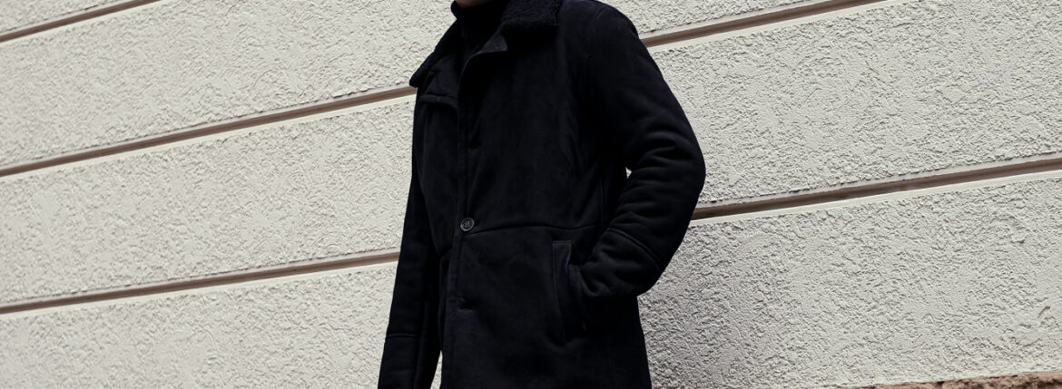 ISAIA (イザイア) PORTOFINO Mouton Coat (ポルトフィーノ ムートン コート) EXTERNAL CURLY SHEARLING ムートン チェスターコート BLACK (ブラック・990) 2023秋冬新作 【入荷しました】【フリー分発売開始】愛知 名古屋 Alto e Diritto altoediritto アルトエデリット コート 黒ムートン