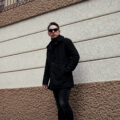 ISAIA (イザイア) PORTOFINO Mouton Coat (ポルトフィーノ ムートン コート) EXTERNAL CURLY SHEARLING ムートン チェスターコート BLACK (ブラック・990) 2023秋冬新作のイメージ