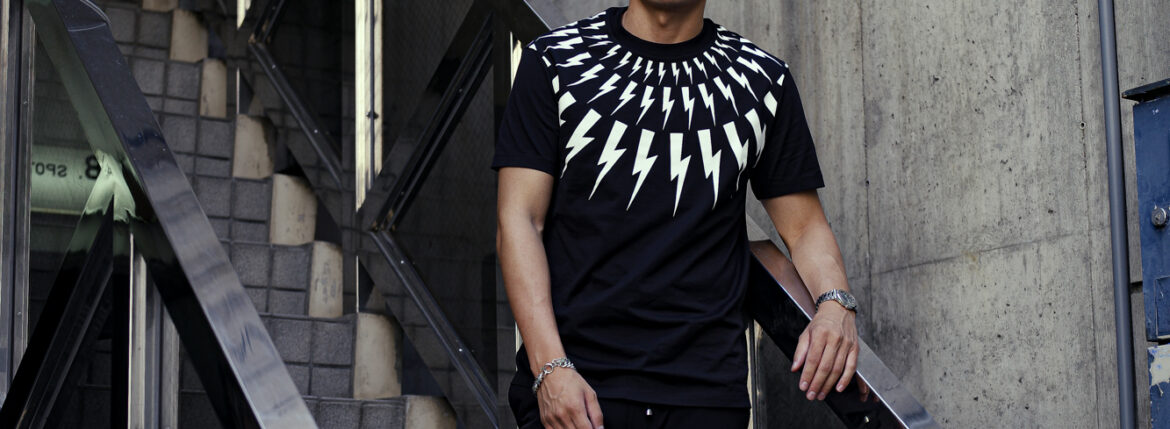 Neil Barrett (ニールバレット) Fair-isle Thunderbolt T-shirt フェアアイル サンダーボルト Tシャツ BLACK (ブラック・051) 2023秋冬新作 【入荷しました】【フリー分発売開始】のイメージ