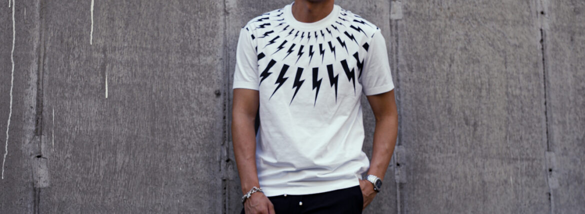Neil Barrett (ニールバレット) Fair-isle Thunderbolt T-shirt フェアアイル サンダーボルト Tシャツ WHITE (ホワイト・105) 2023秋冬新作 【入荷しました】【フリー分発売開始】のイメージ