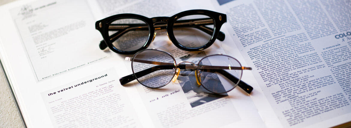 CASABLANCA SPECTACLES "SUBPOP" 925 STERLING SILVER BLACK × BLACK SMOKE LENS コマツ 愛知 名古屋 Alto e Diritto altoediritto アルトエデリット カサブランカ 名古屋ポップアップストア 眼鏡 サングラス SUBPPOP STIFF BLUE BEAT ACE 「Mr.CASANOVA」のクリエイティブデザイナーを務める「山口啓祐」が、最高品質の素材を採用し、「トラディショナル」をコンセプトに設立。最高品質のアセテート、シルバー925を採用したパーツ、90%以上のチタンで構成されているTITAN-Pを採用するなど、最高品質の素材のみを厳選し、世界有数の眼鏡生産地である福井県鯖江市の職人による手作業によって製作されています。年齢を重ねると共に、着用する人の人生が反映されるアイウェアを提案します。Established in 2023 by Keisuke Yamaguchi, the creative designer of Mr. CASANOVA, using the highest quality materials and with the concept of "traditional. "We carefully select only the highest quality materials, such as parts made of the highest quality acetate, 925 silver, and TITAN-P, which is made of over 90% titanium, and handcraft eyewear by craftsmen in Sabae City, Fukui Prefecture. A brand that proposes eyewear that reflects the wearer’s life as they age. 「SUBPOP/サブポップ」「STIFF/スティッフ」「BLUE BEAT/ブルービート」「ACE/エース」