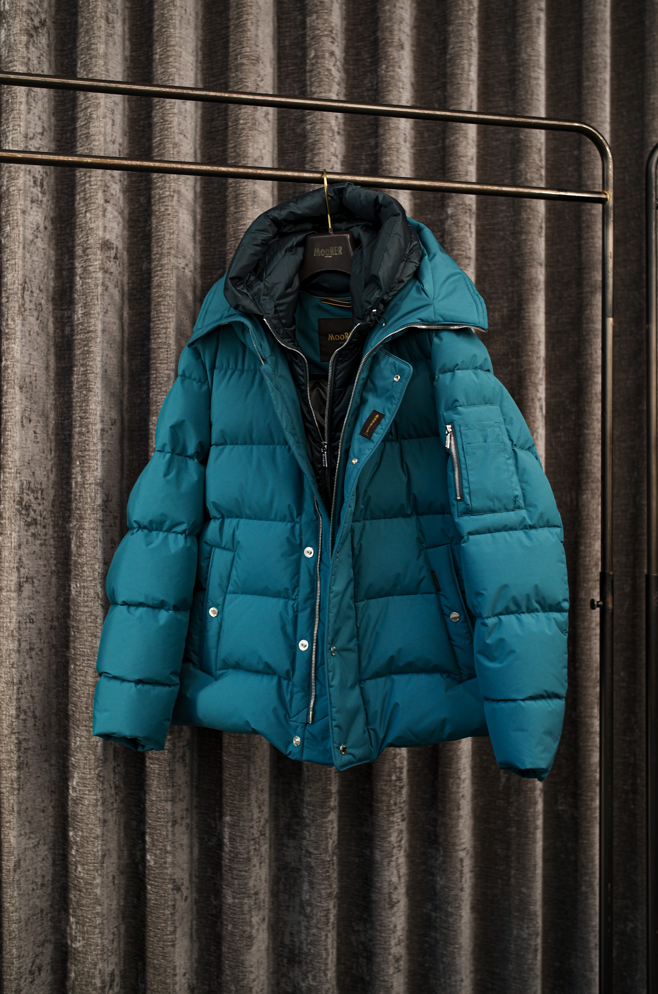 MOORER JESSE-STP Nylon Down Jacket TURCHESE 2024秋冬 【ご予約開始】 ムーレー ファイヤー ナイロンダウンベスト ブラック 愛知　名古屋 Alto e Diritto altoediritto アルトエデリット