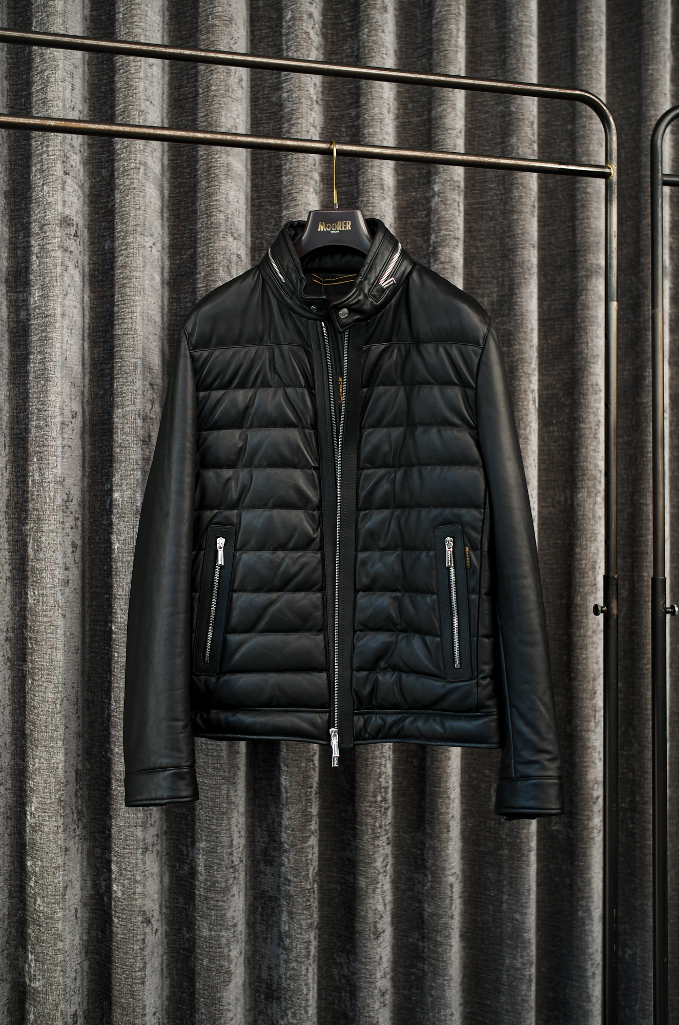 MOORER GILLES-P3 Leather Down Jacket NERO 2024秋冬 【ご予約開始】 ムーレー ファイヤー レザーダウンジャケット ブラック 愛知　名古屋 Alto e Diritto altoediritto アルトエデリット