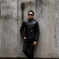 TOM FORD (トムフォード) PRINTED CROC ZIP BIKER (プリンテッド クロコ ジップ バイカー) エンボス クロコ カーフレザー セミダブル ライダース ジャケット BLACK (ブラック) Made in italy (イタリア製)  【入荷しました】【フリー分発売開始】のイメージ