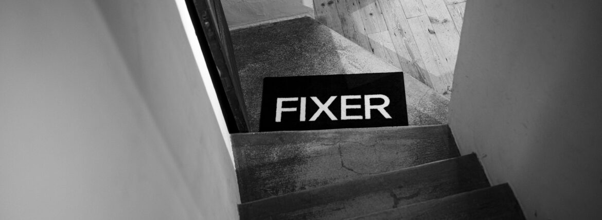 FIXER (フィクサー) FMT-01 LOGO MAT ロゴマット BLACK × WHITE (ブラック×ホワイト) 愛知 名古屋 Alto e Diritto altoediritto アルトエデリット