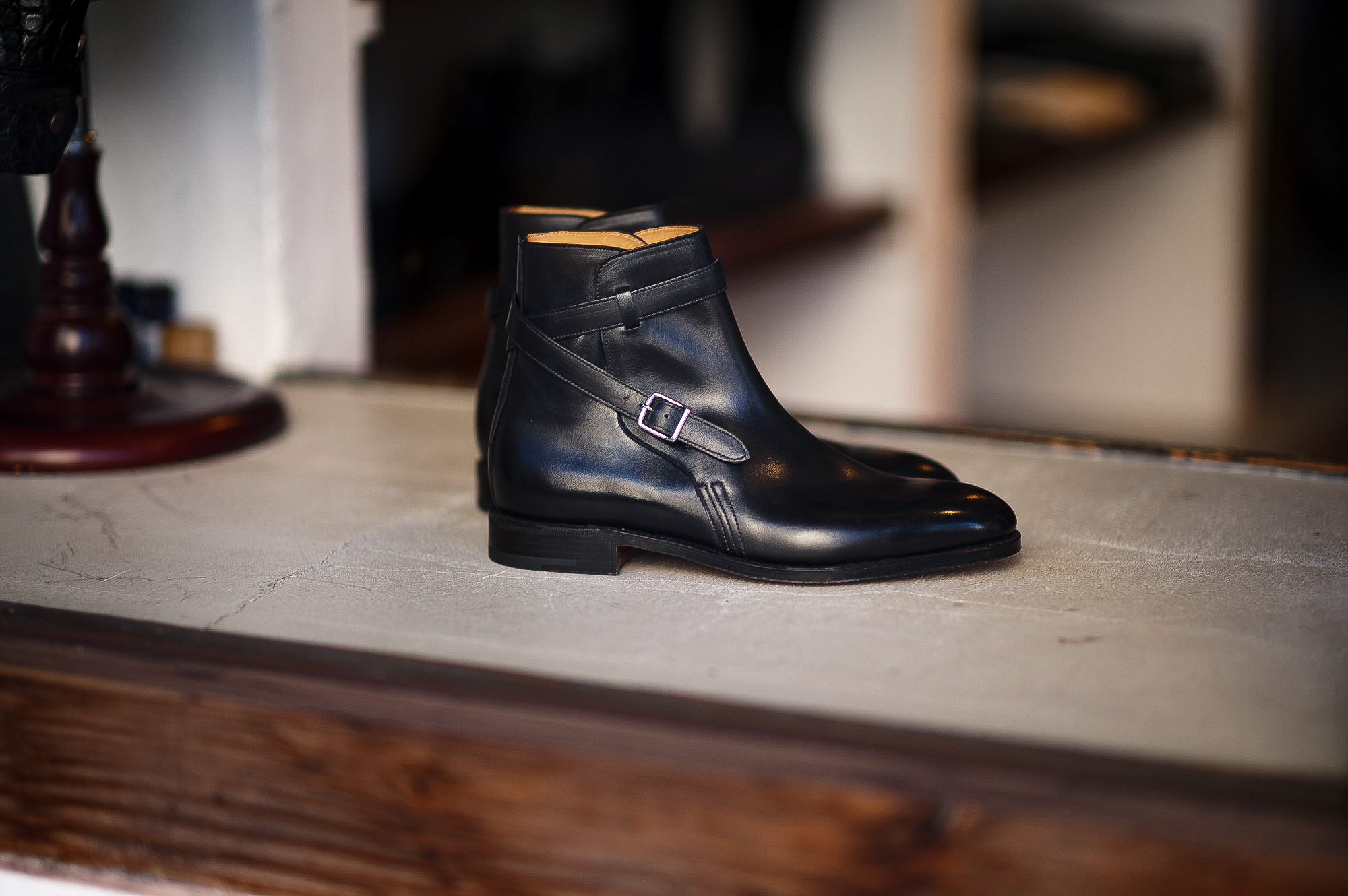 JOHN LOBB (ジョンロブ) ABBOT (アボット) 8695B Jodhpur Boots Black Calf ブラックカーフレザー ジョッパーブーツ BLACK (ブラック) Made In England (イギリス製) 愛知 名古屋 Alto e Diritto altoediritto アルトエデリット ブーツ レザーブーツ johnlobbブーツ