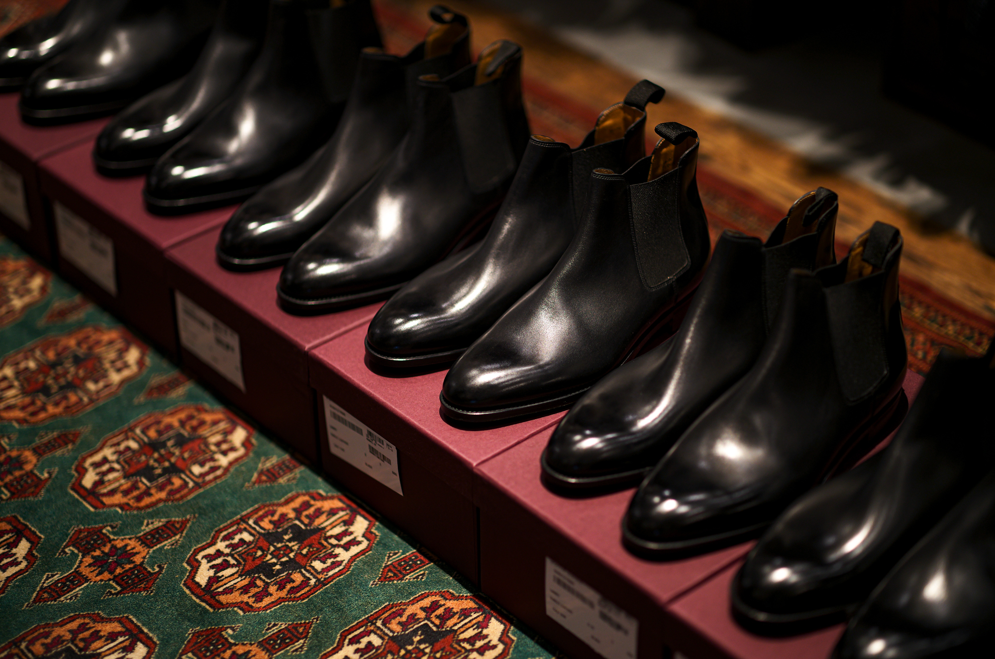 JOHN LOBB (ジョンロブ) LAWRY (ローリー) 8695 Chelsea Boots Black ...