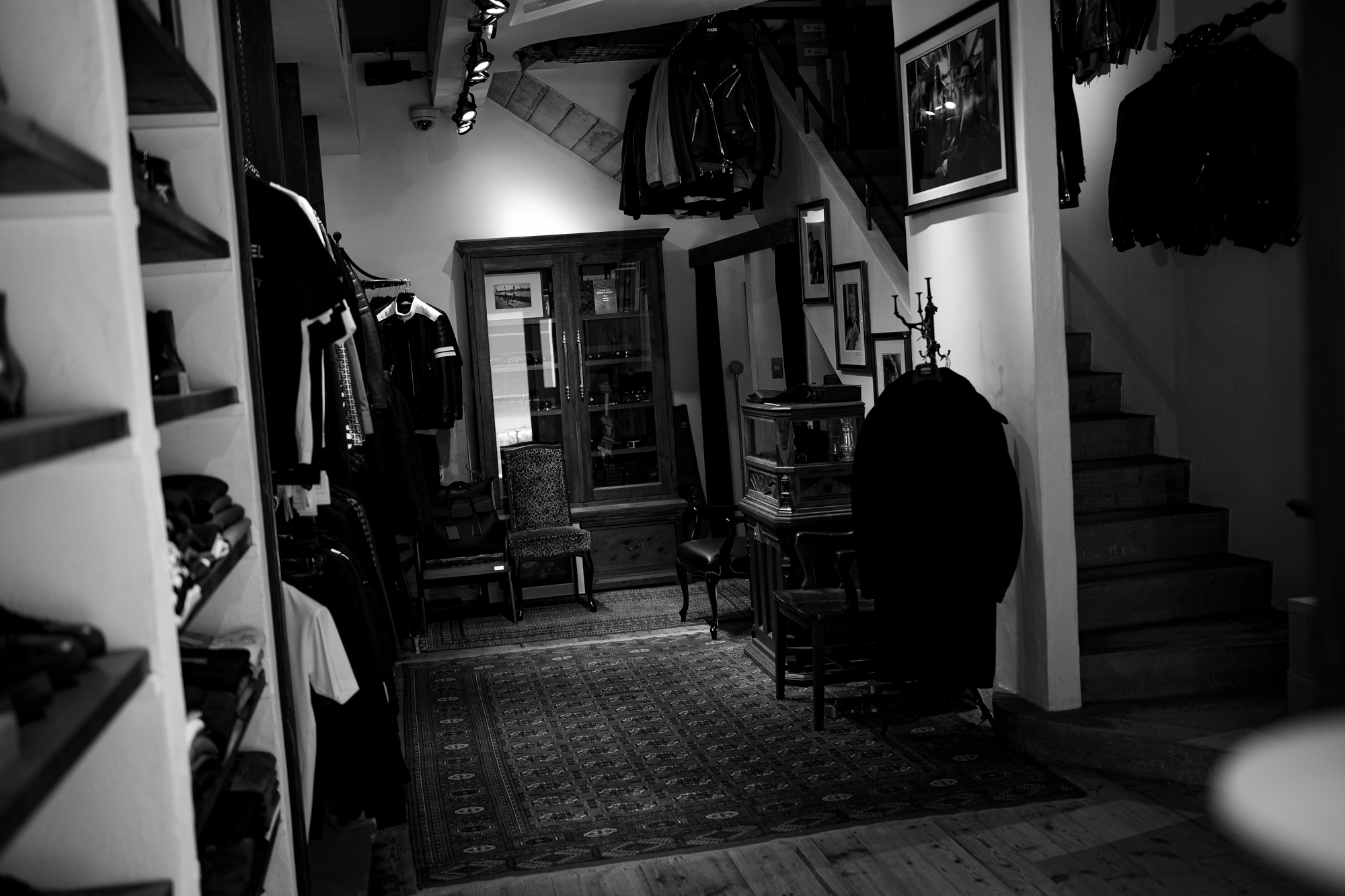 愛知 名古屋 Alto e Diritto altoediritto アルトエデリット 火曜水曜定休 12時から18時 洋服屋 セレクトショップ