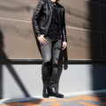 cuervo bopoha (クエルボ ヴァローナ) Sartoria Collection (サルトリア コレクション) Bal (バル) 9oz BLACK COMFORT DENIM ダメージ アンド レザーリペア タイトフィット ストレッチ クラッシュデニム パンツ BLACK (ブラック・28) MADE IN JAPAN (日本製) 2024 【ご予約受付中】のイメージ